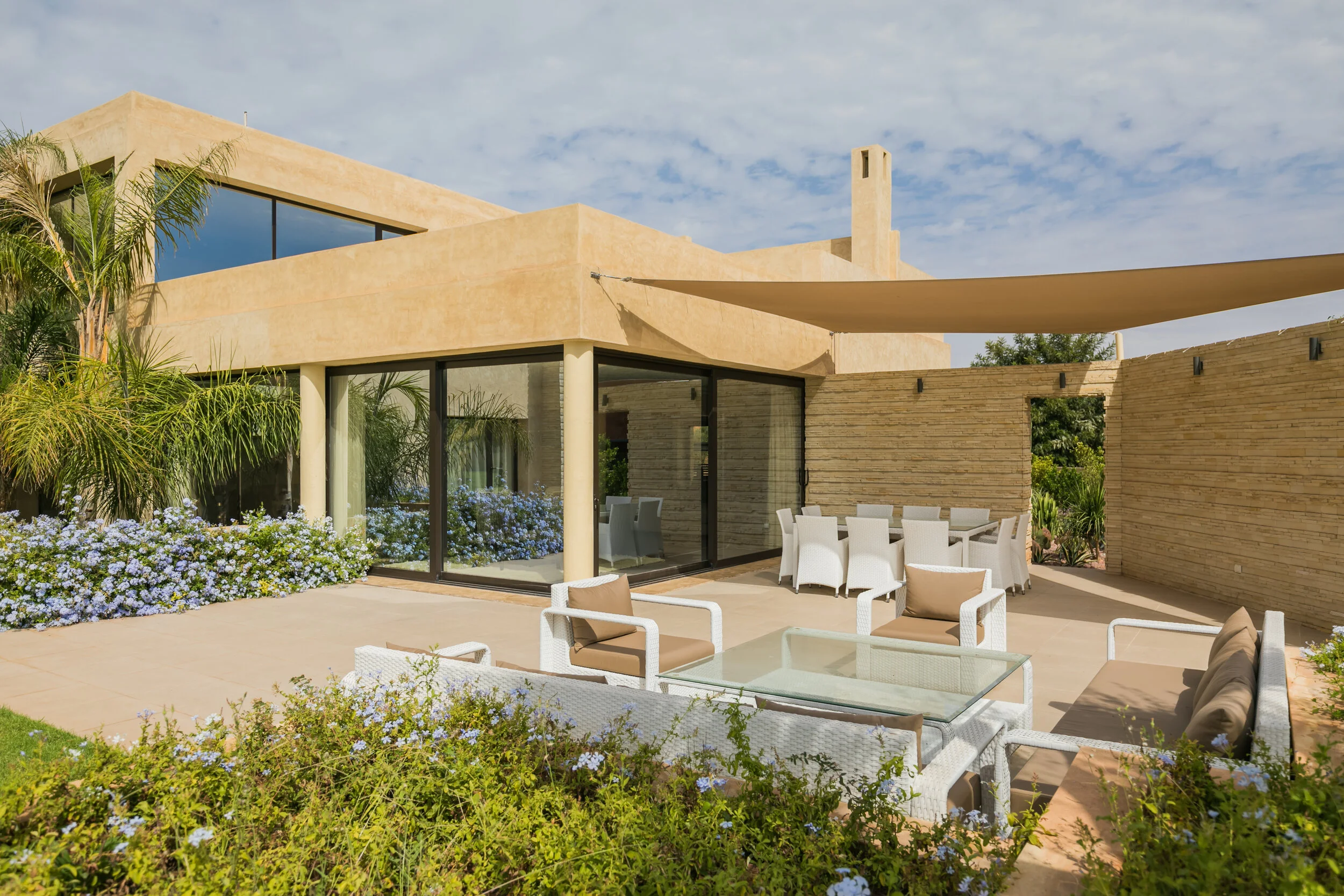 Barnes Mehdi 10-10-19 villa amelkis 34.JPG