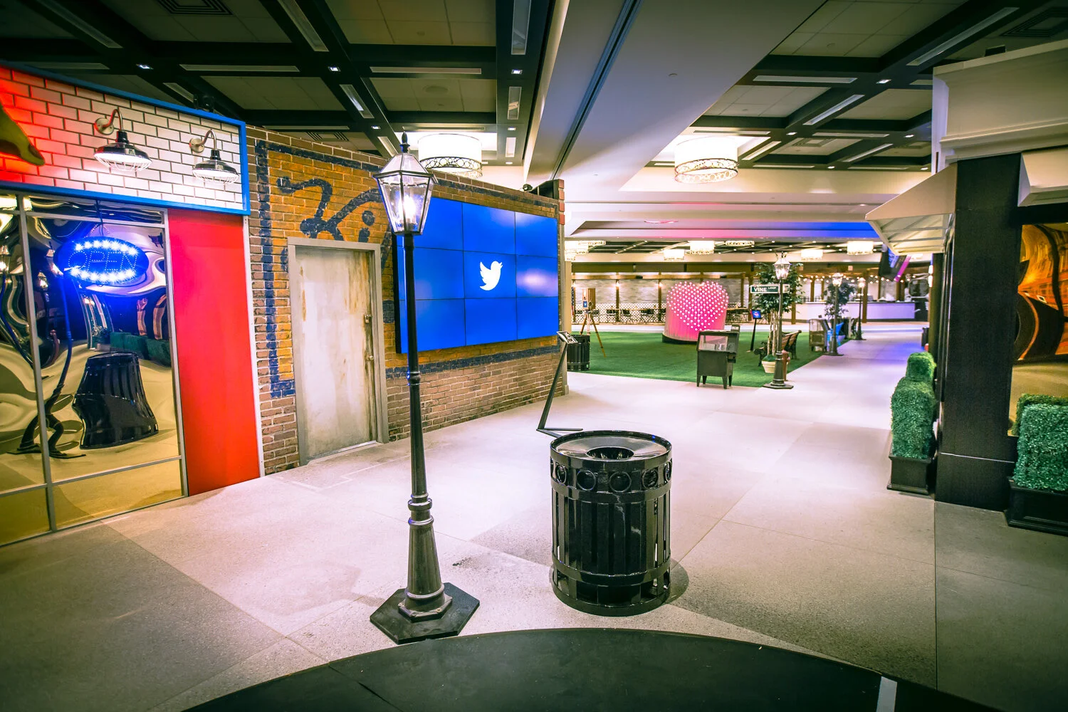 2016 BIZBASH EVENT STYLE AWARD - BEST CORPORATE EVENT CONCEPT - BUDGET OVER $250K