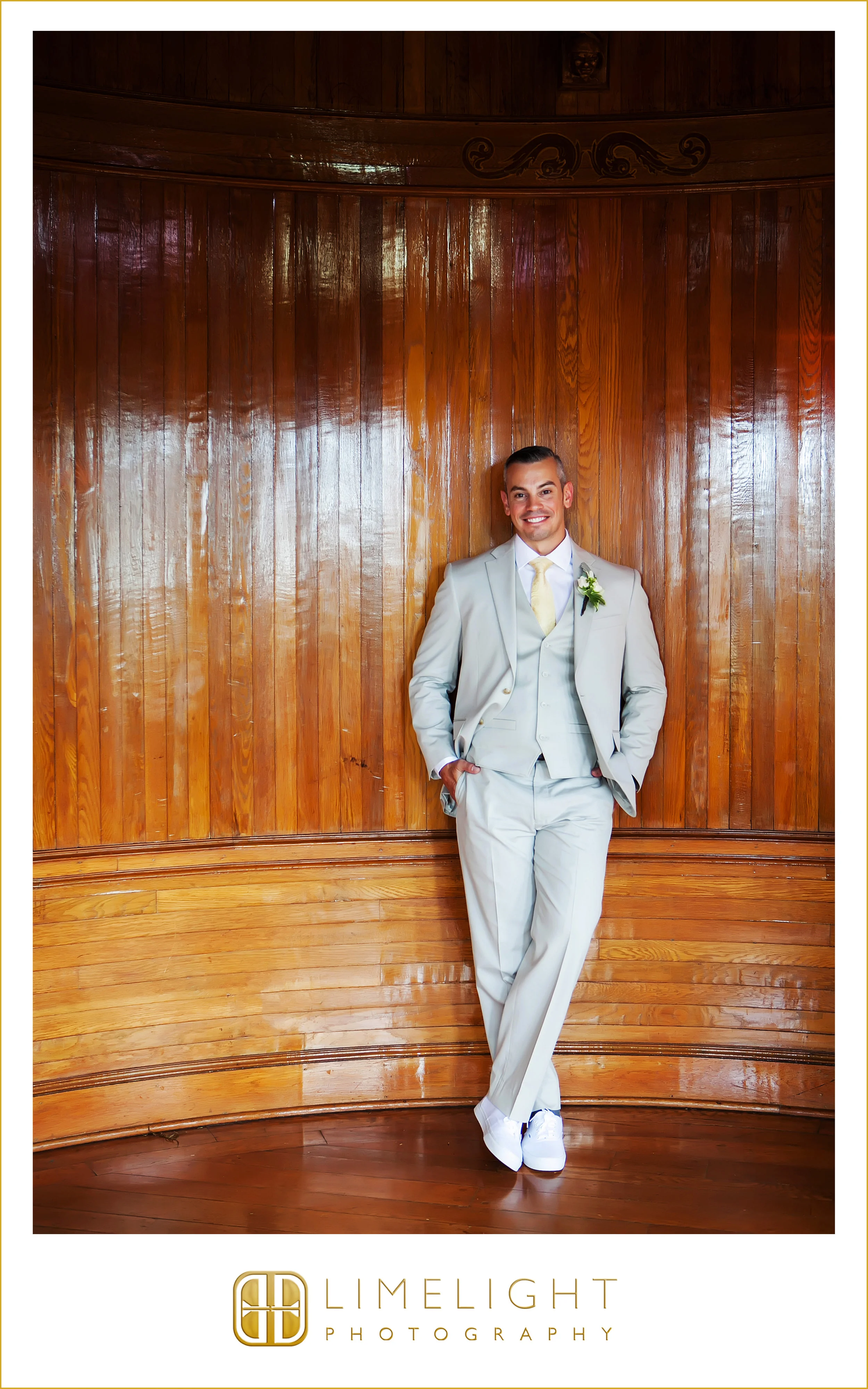 Portraits | Groom | Wedding
