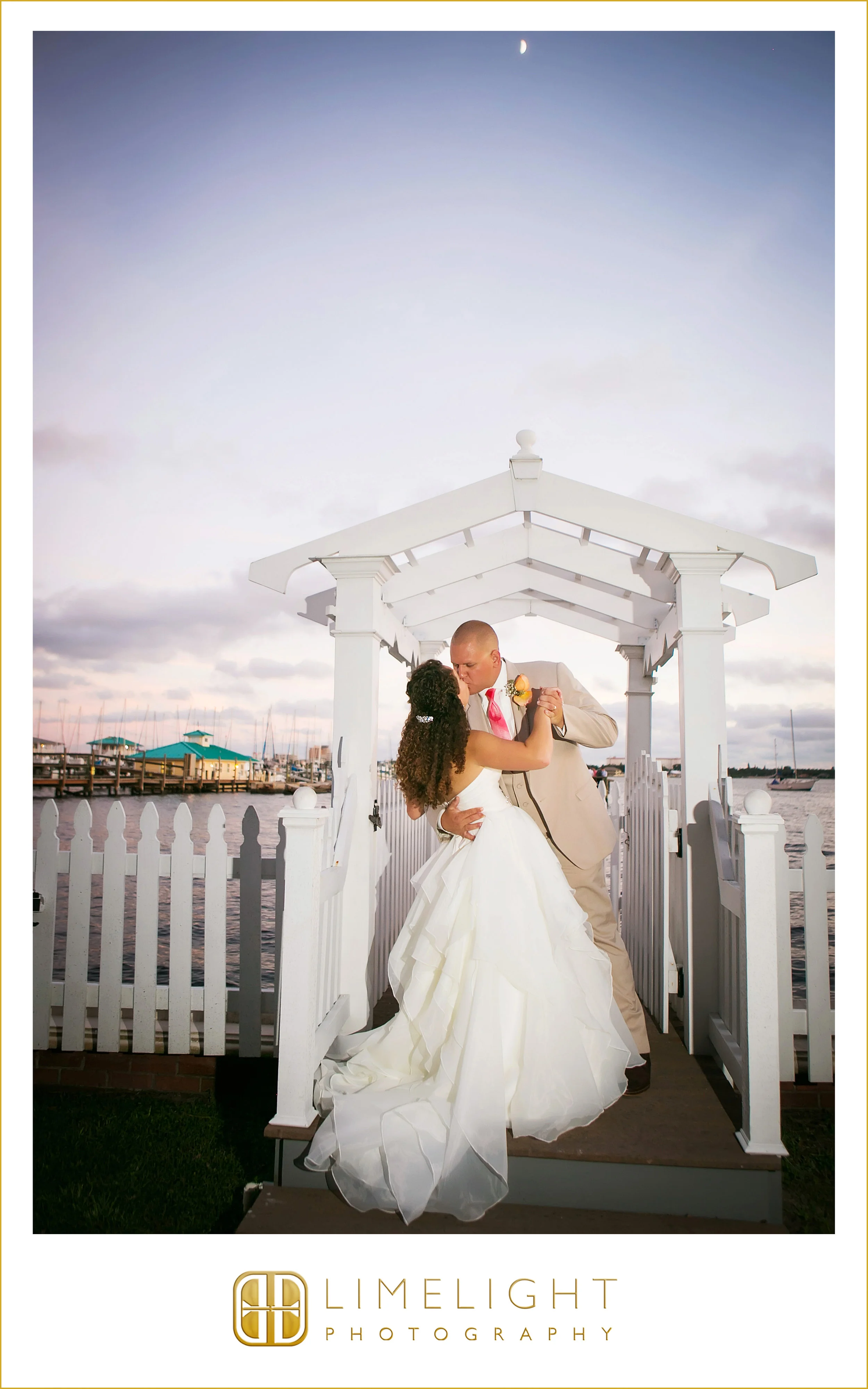 Portrait | Mr. & Mrs. | Wedding
