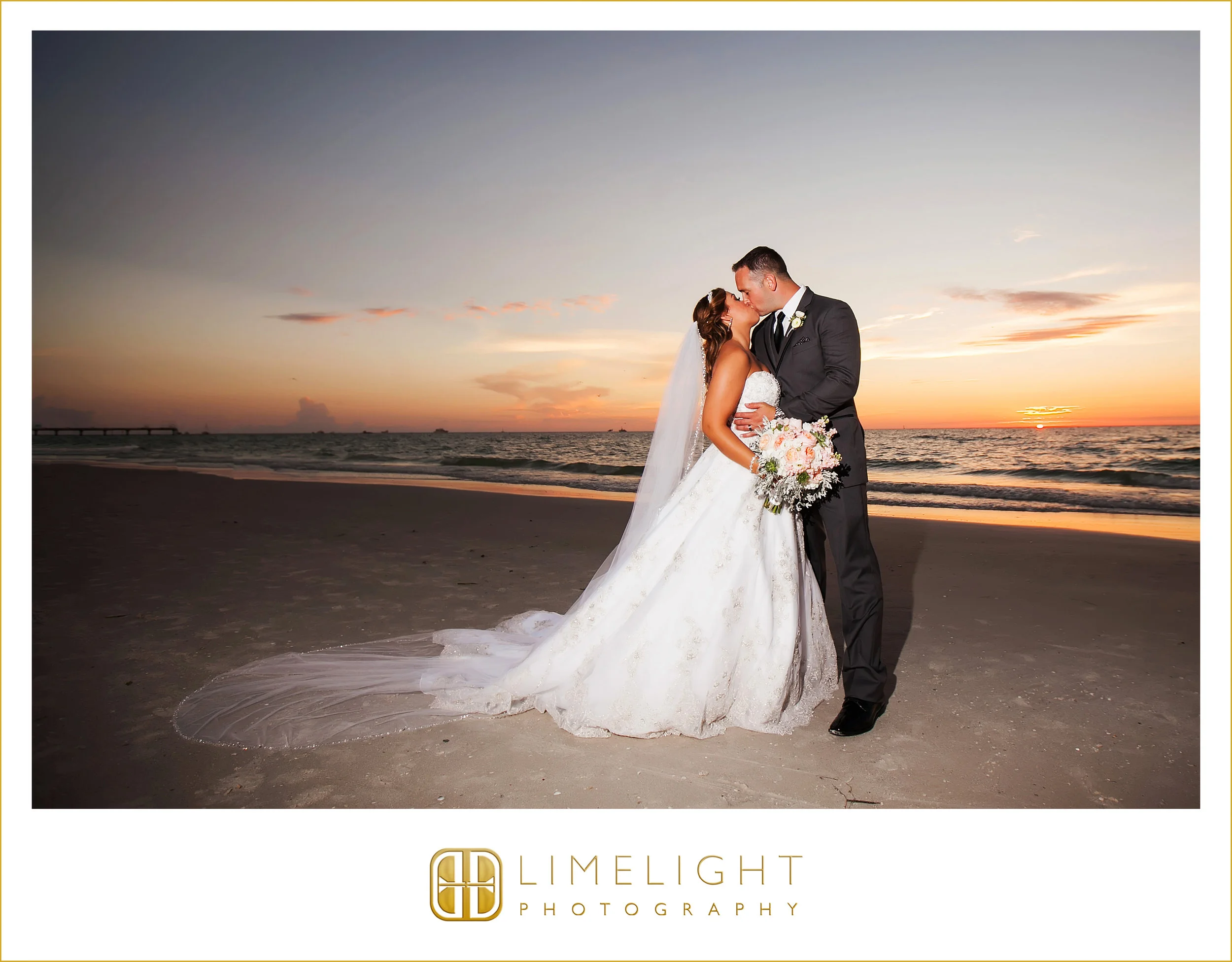 Portraits | Mr. & Mrs. | Wedding