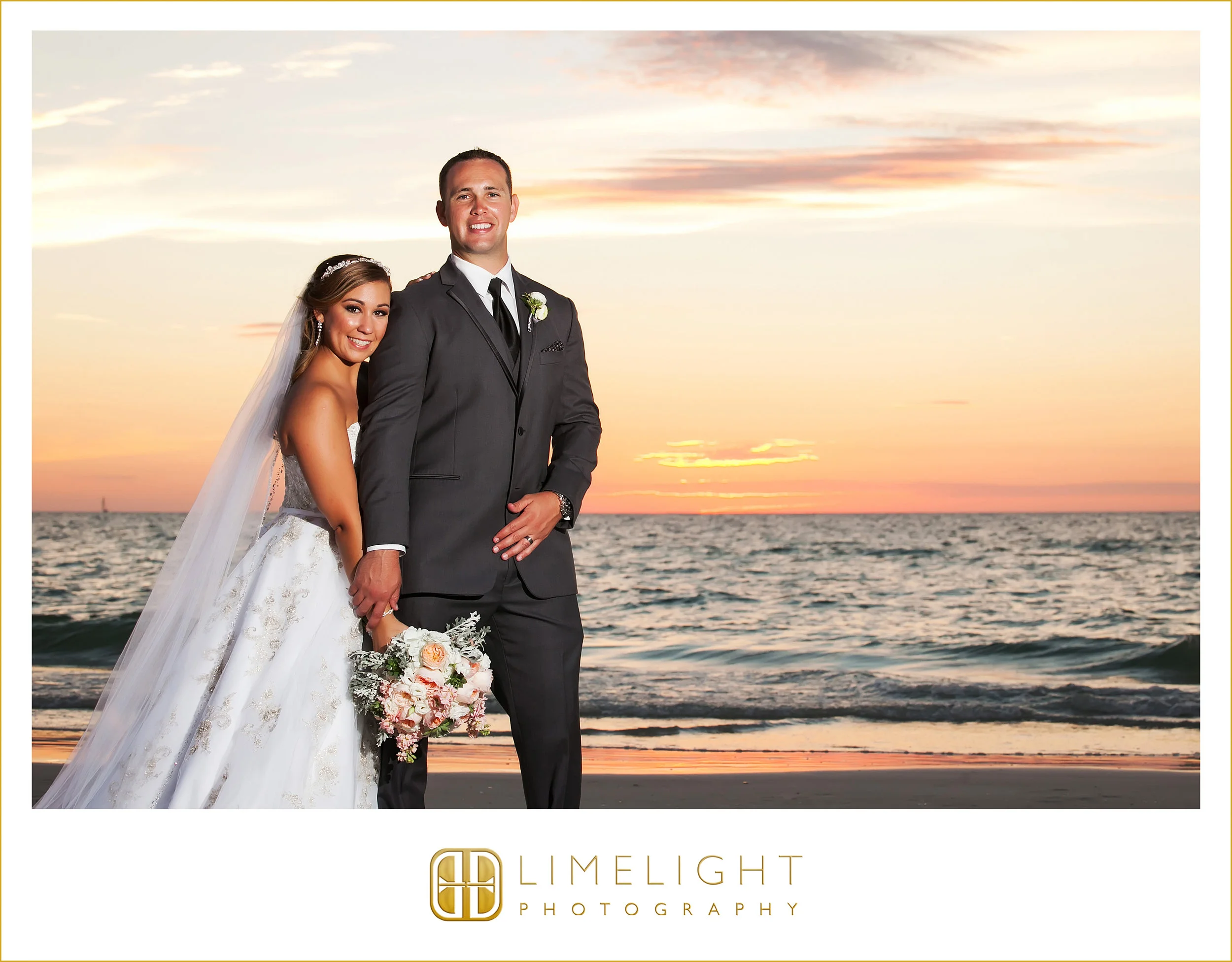 Portraits | Mr. & Mrs. | Wedding