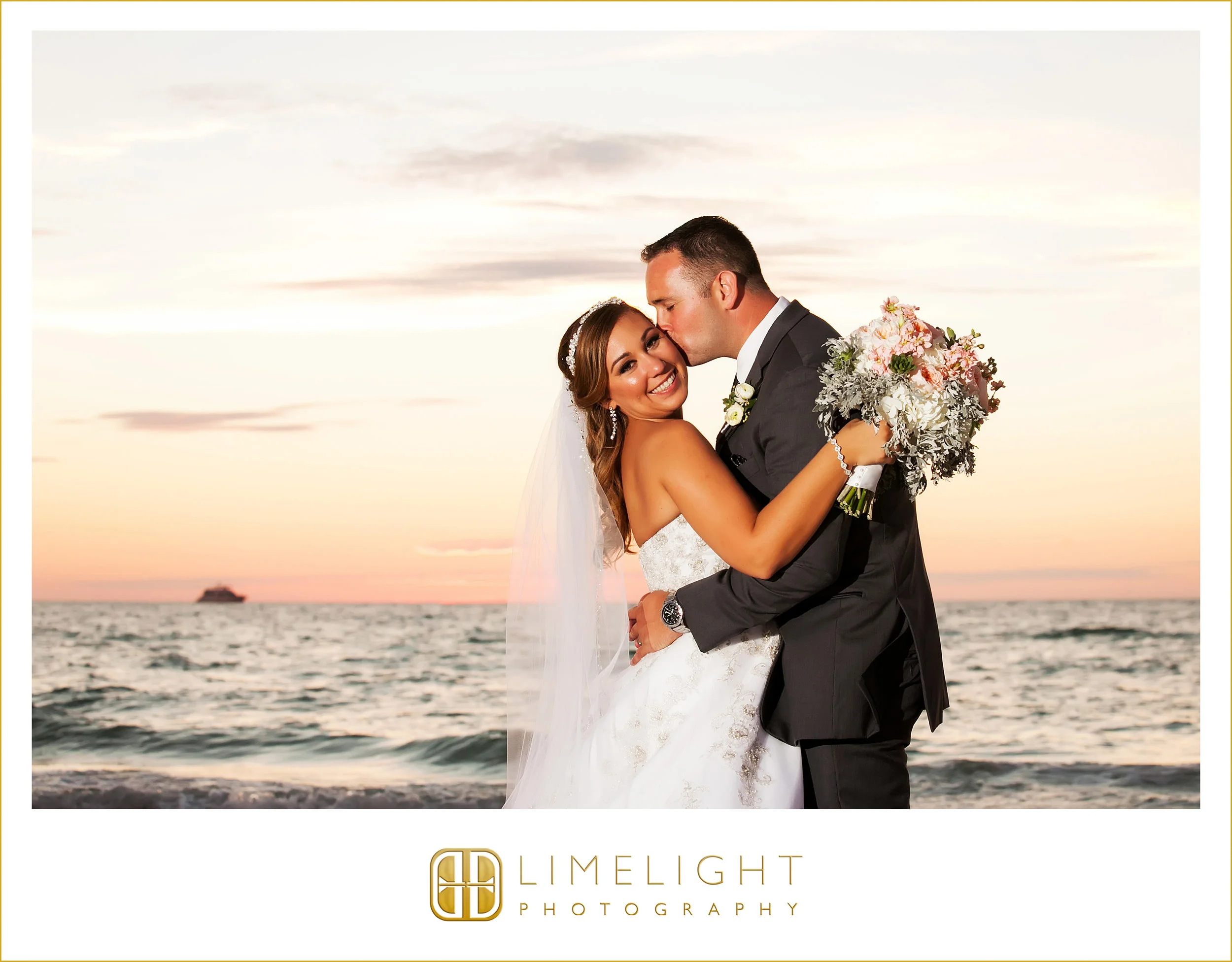 Portraits | Mr. & Mrs. | Wedding