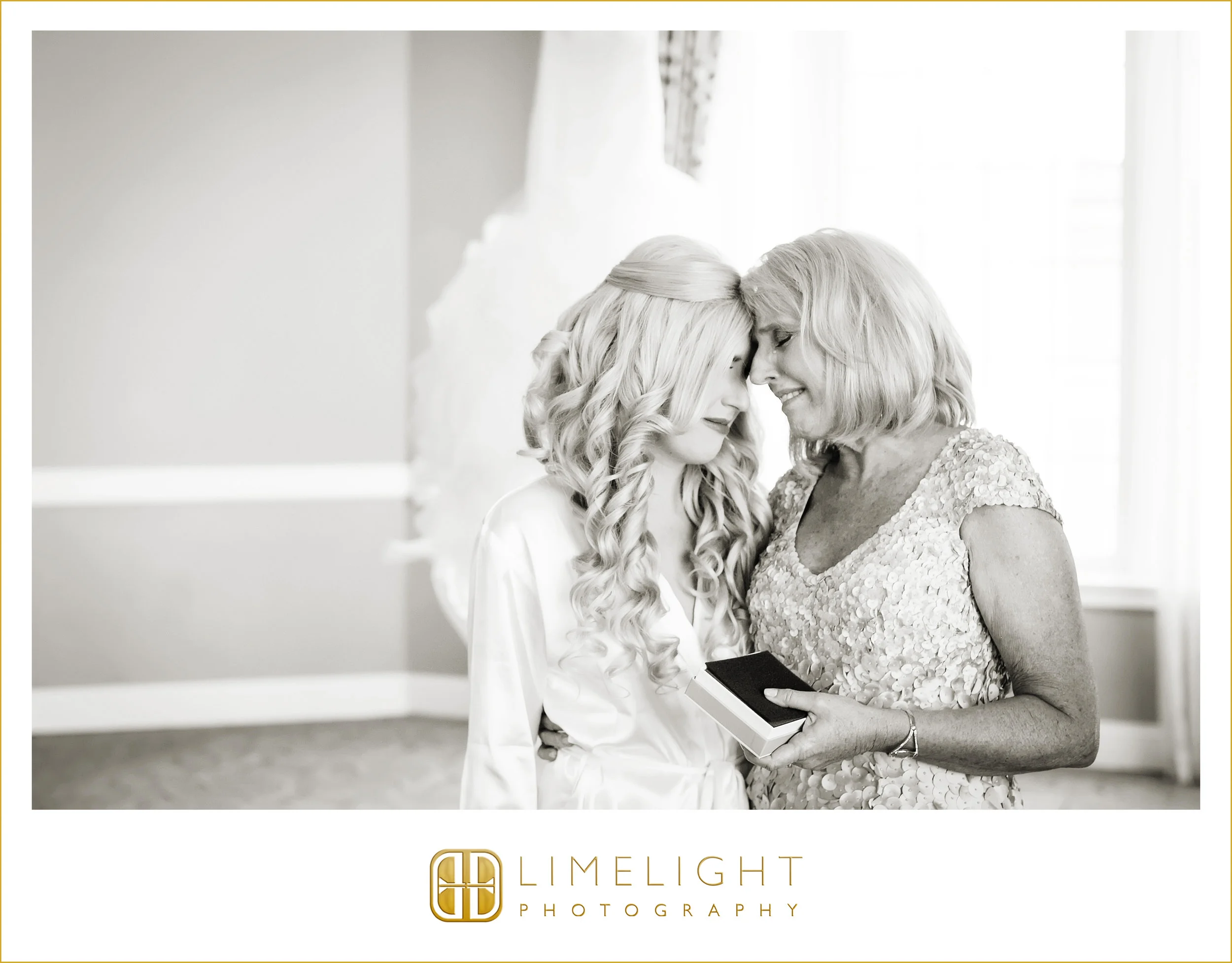 Bride | Family | Wedding
