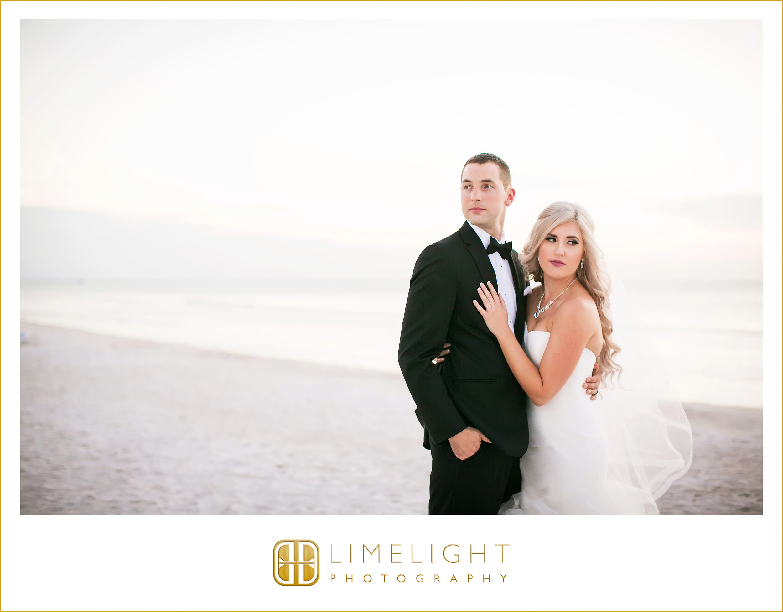 Portraits | Mr. & Mrs. | Wedding