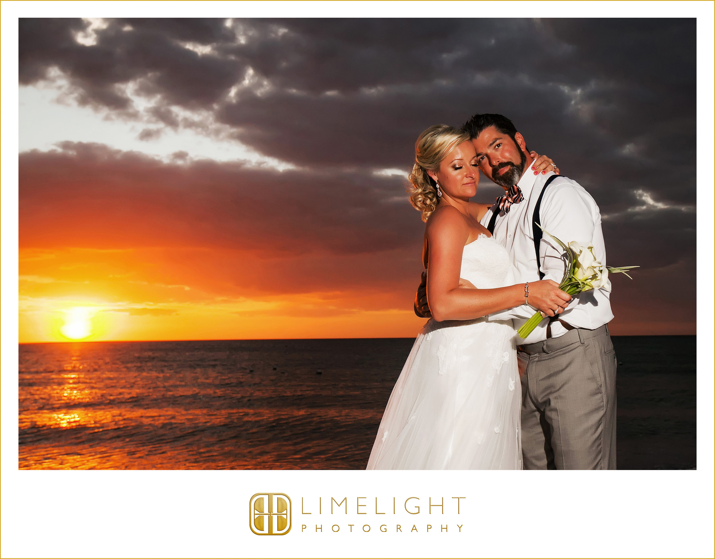 Sunset | Mr. & Mrs. | Wedding