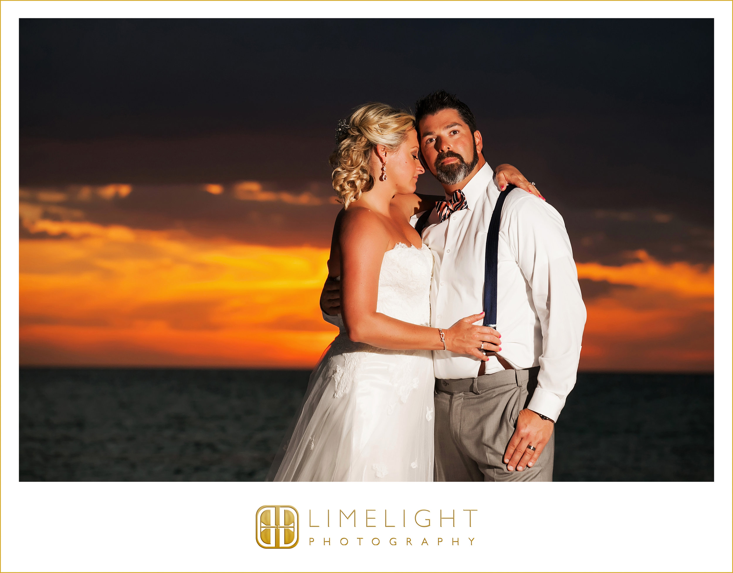 Sunset | Mr. & Mrs. | Wedding