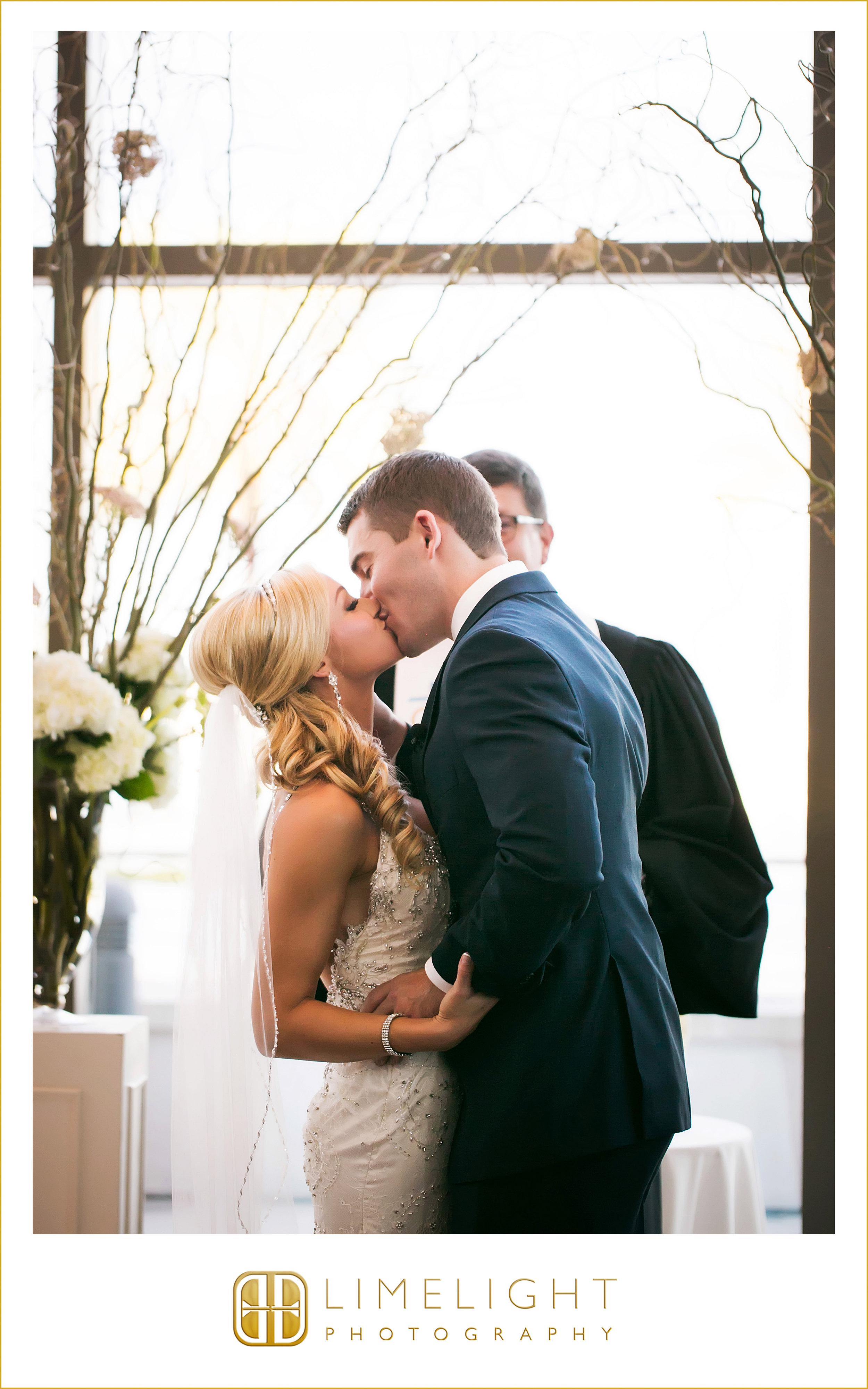 First Kiss | Husband & Wife | Wedding