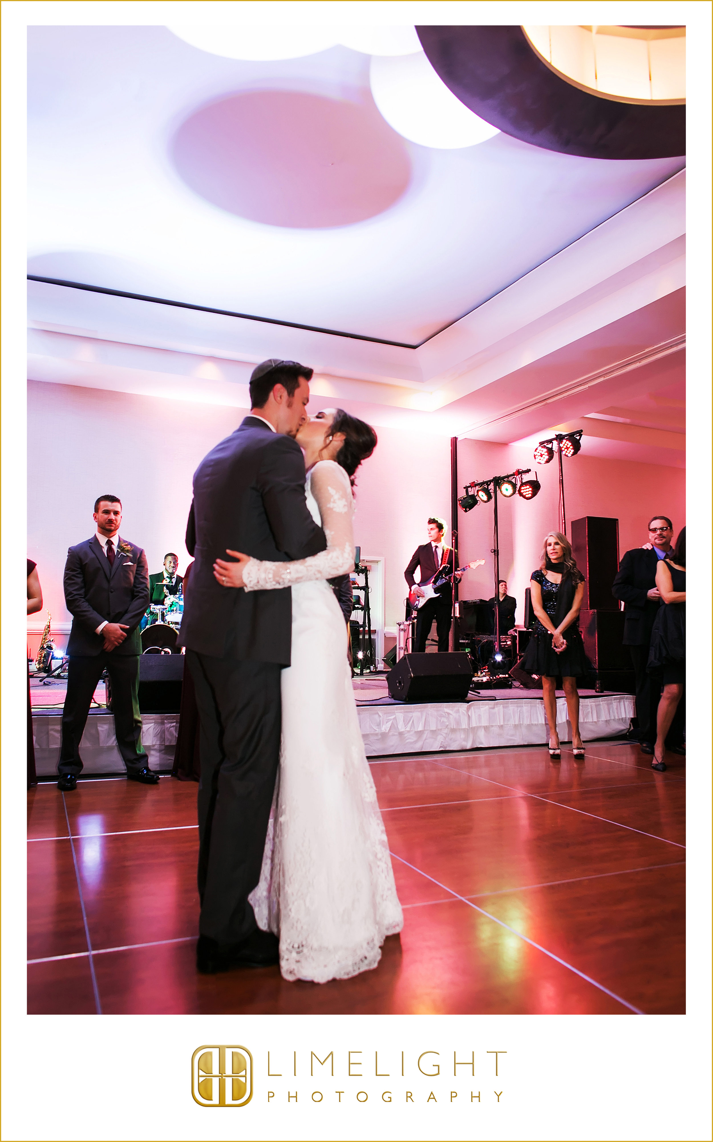 First Dance | Husband & Wife | Wedding