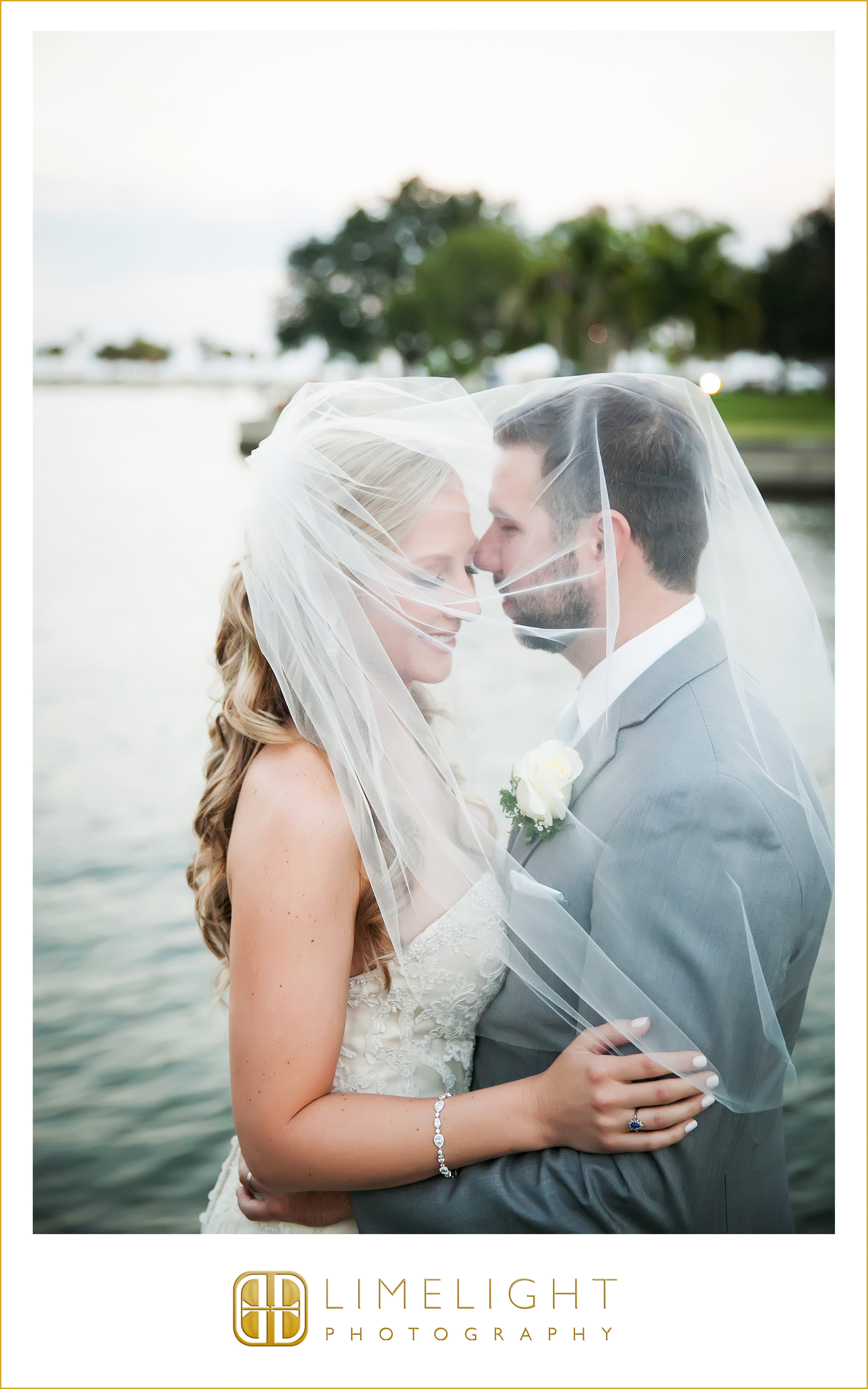 Couple | Wedding | Veil