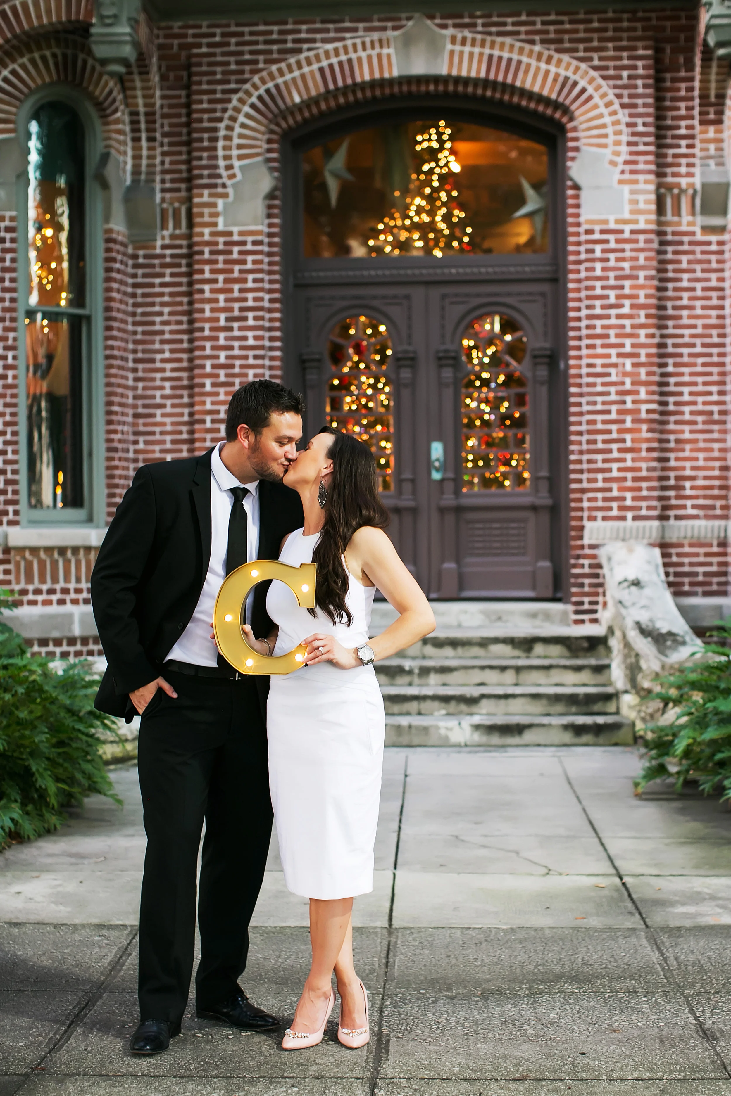 12.16.15DanielleDanny11.10.16RZ__0093.jpg