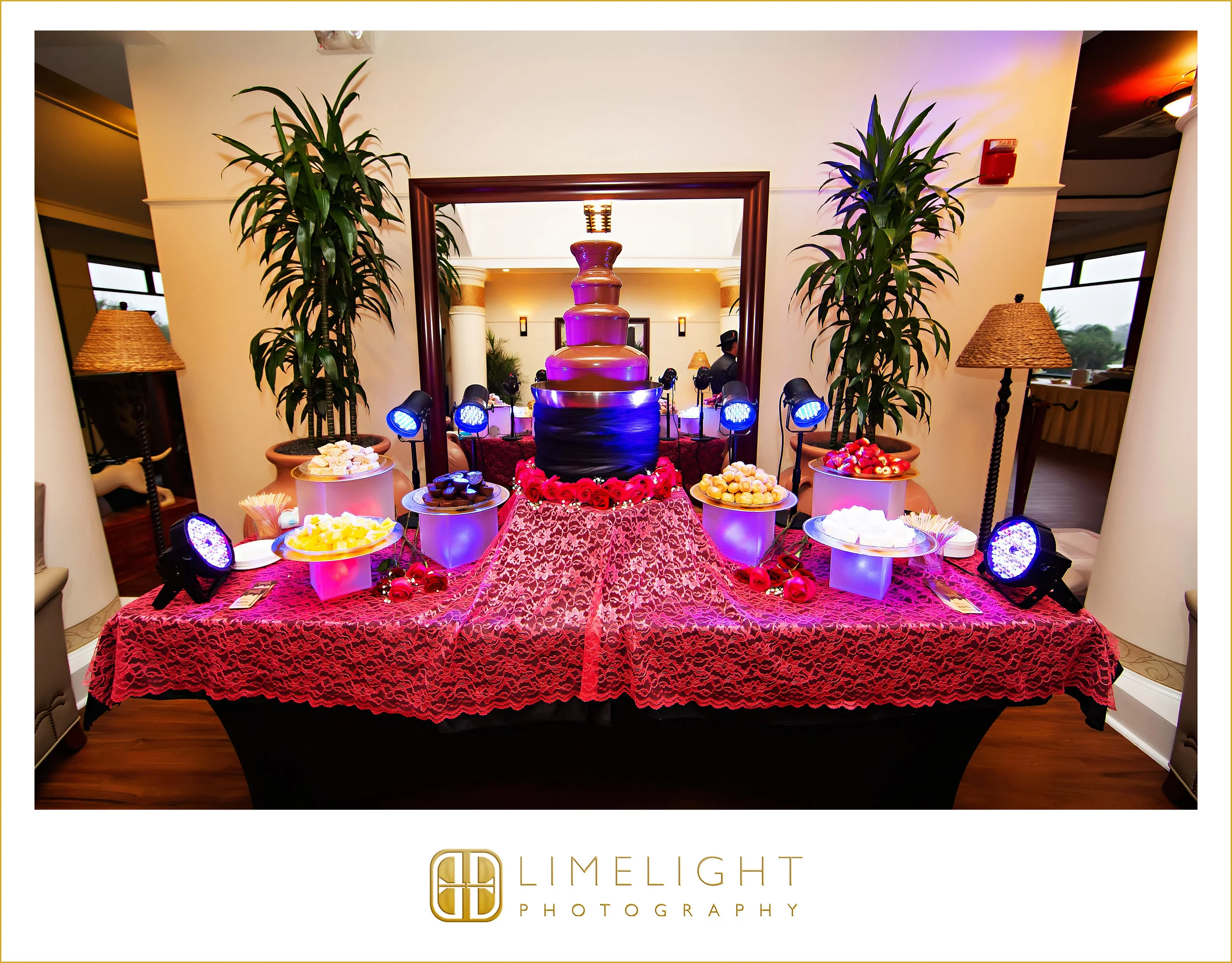 2.26.19 Bayou Club Wedding Show SD 076.jpg