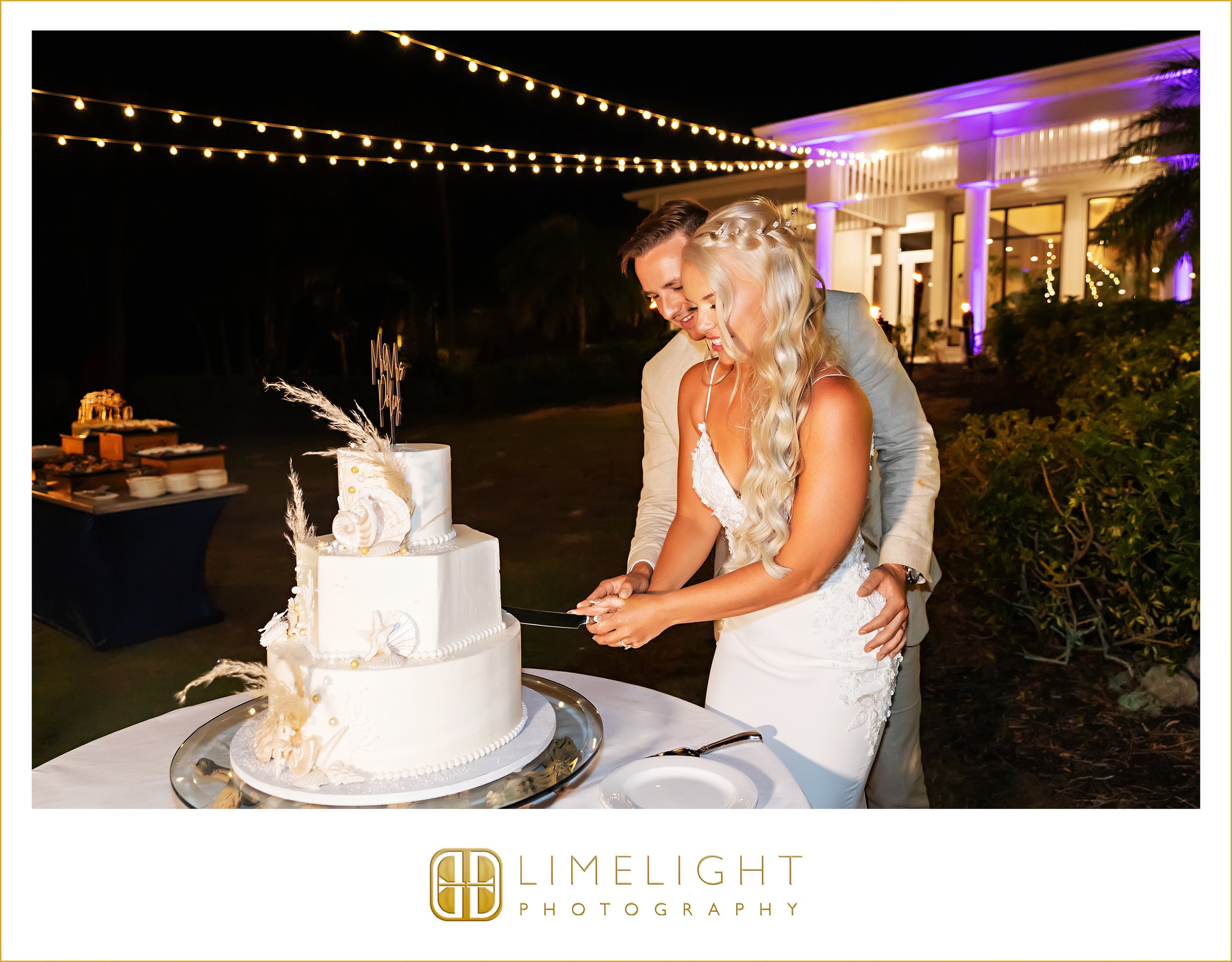 0057-longboat-key-club-sarasota-wedding-photographers.jpg