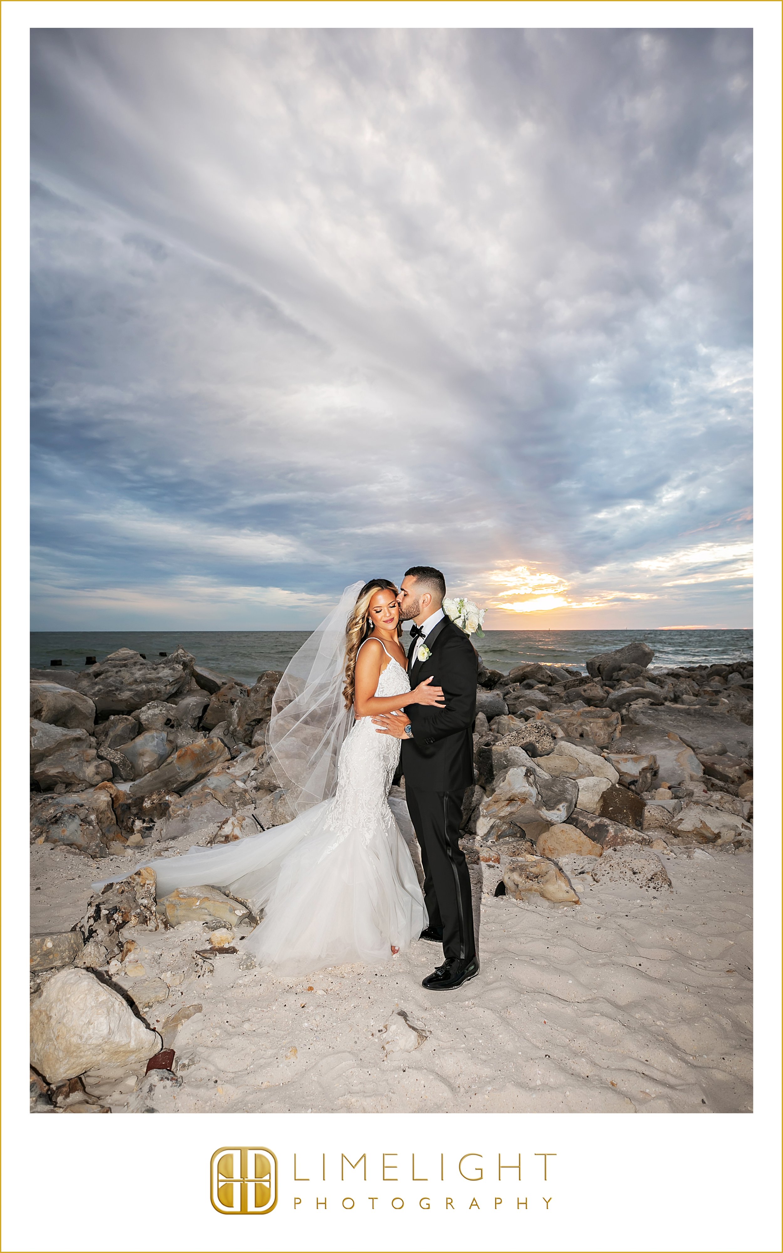 0053-opal-sands-resort-clearwater-beach-wedding-photographers.jpg