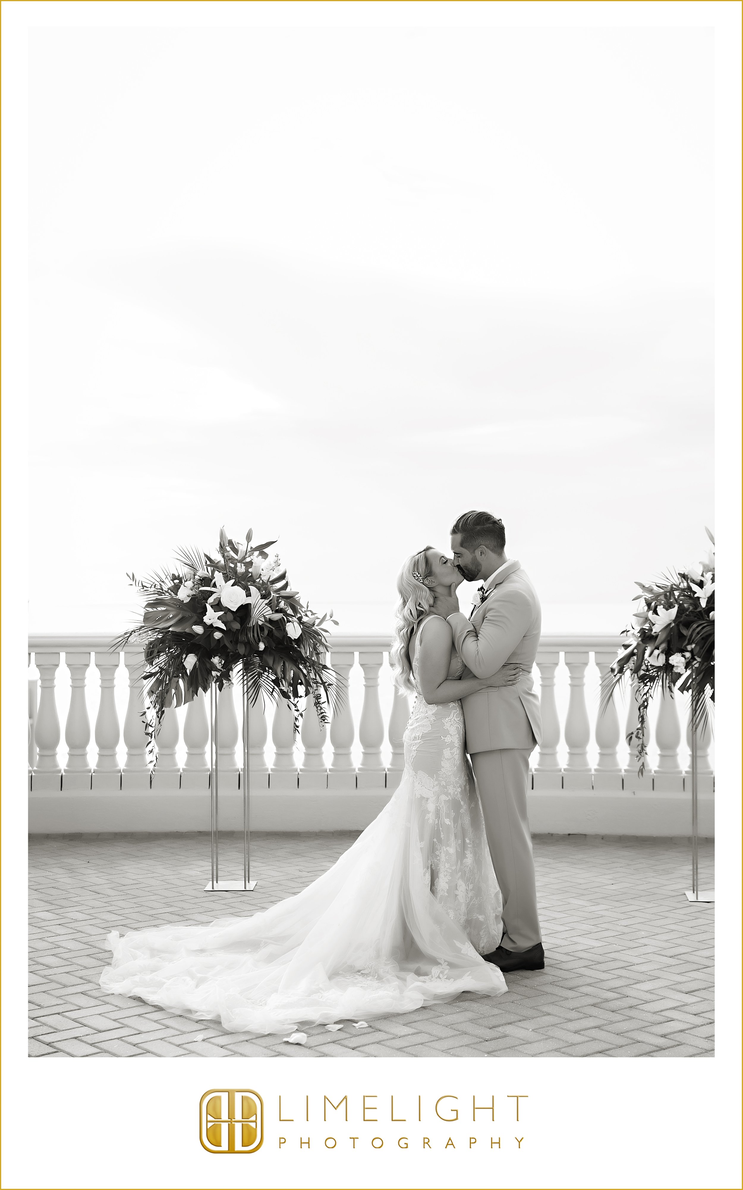 0040-wedding-photographer-hyatt-clearwater-beach.jpg