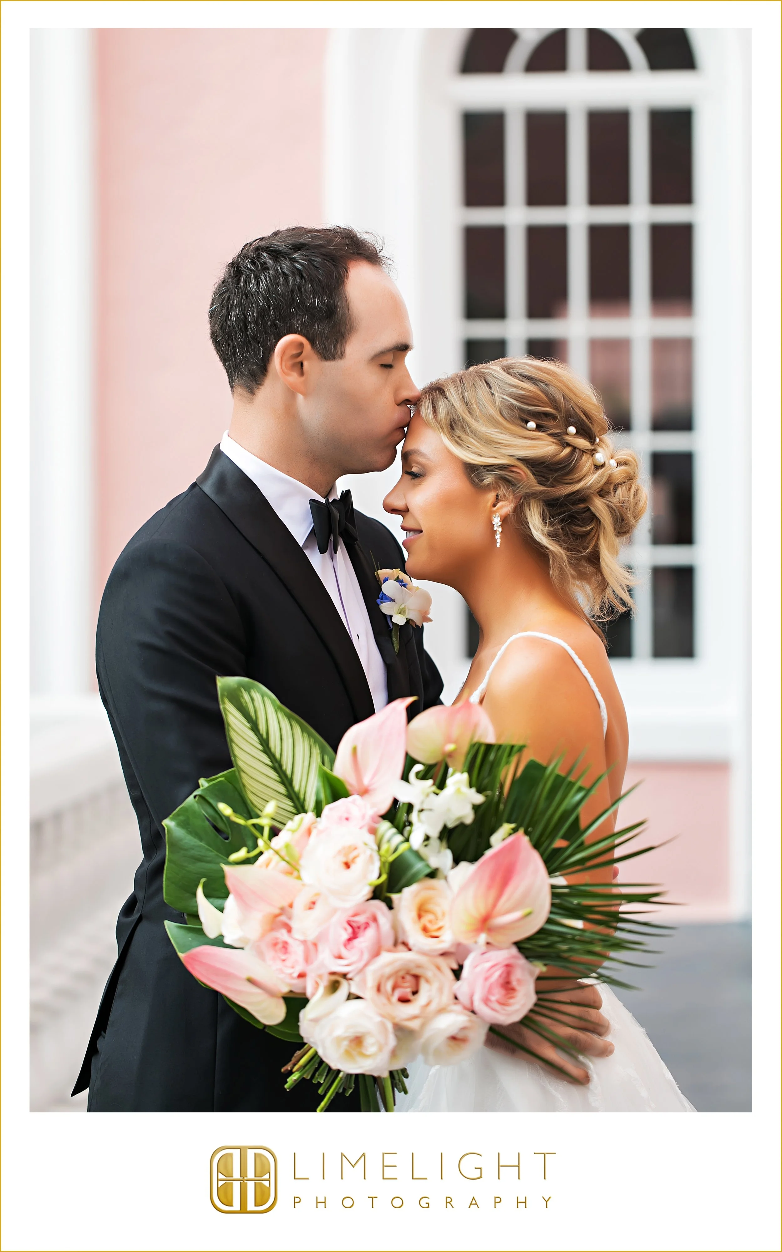 0030-Don-CeSar-Hotel- Preferred-Wedding-Photographer-St.Petersburg.jpg