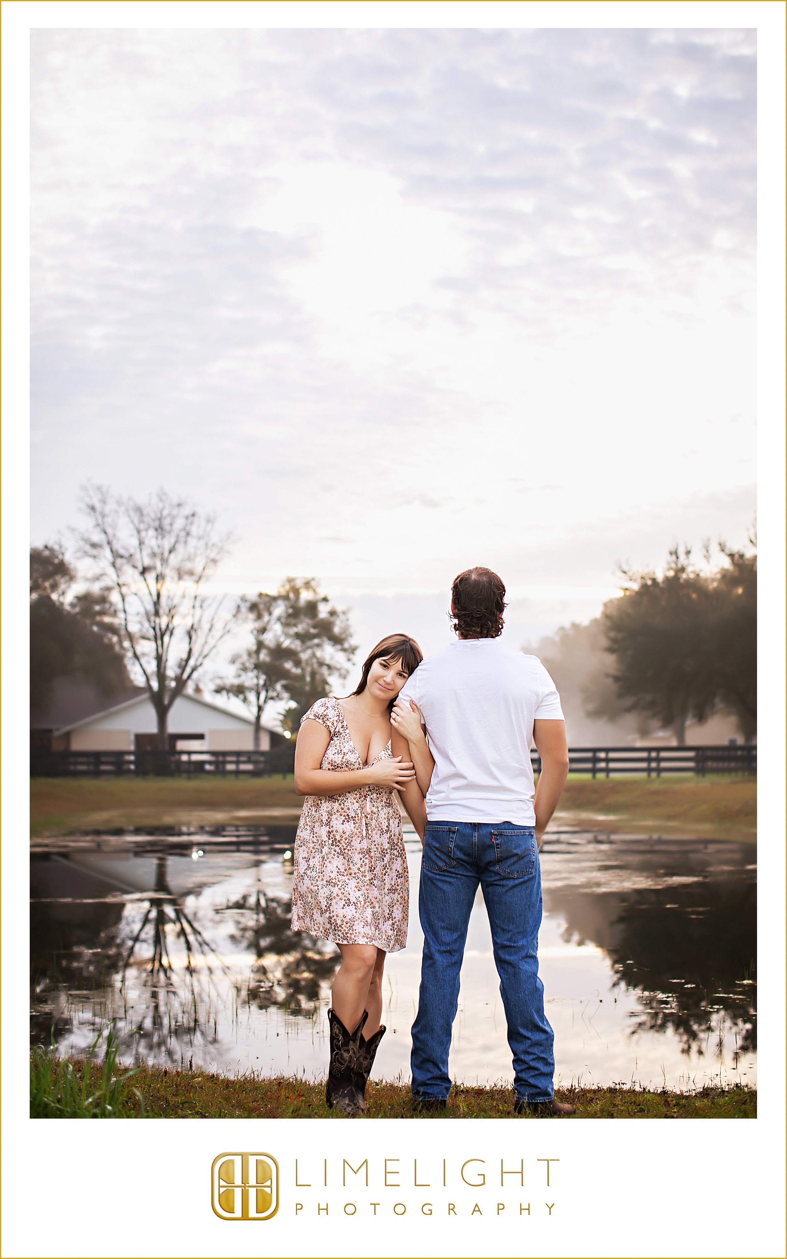 0007-Odessa-Florida-Engagament-Session-Photojounalistic-Tampa-Photographer.jpg