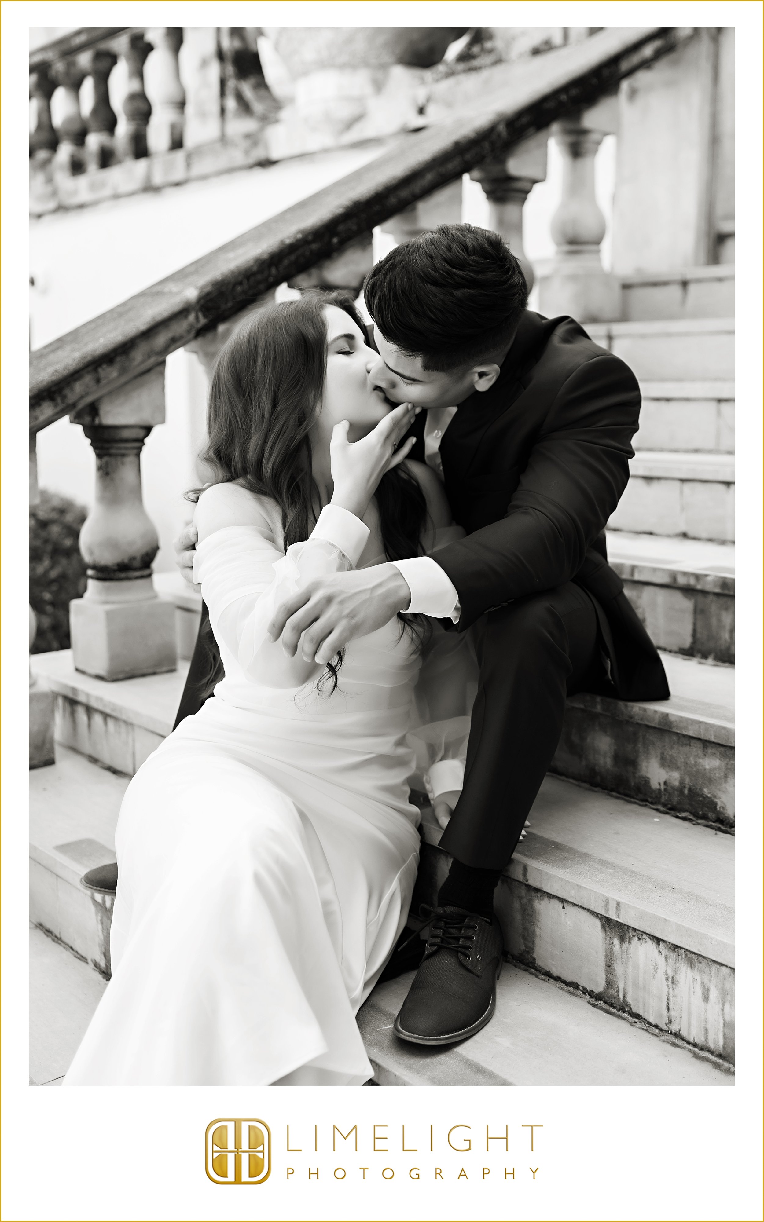 0002-The-Ringling-Sarasota-Engagement-Session-Photography.jpg