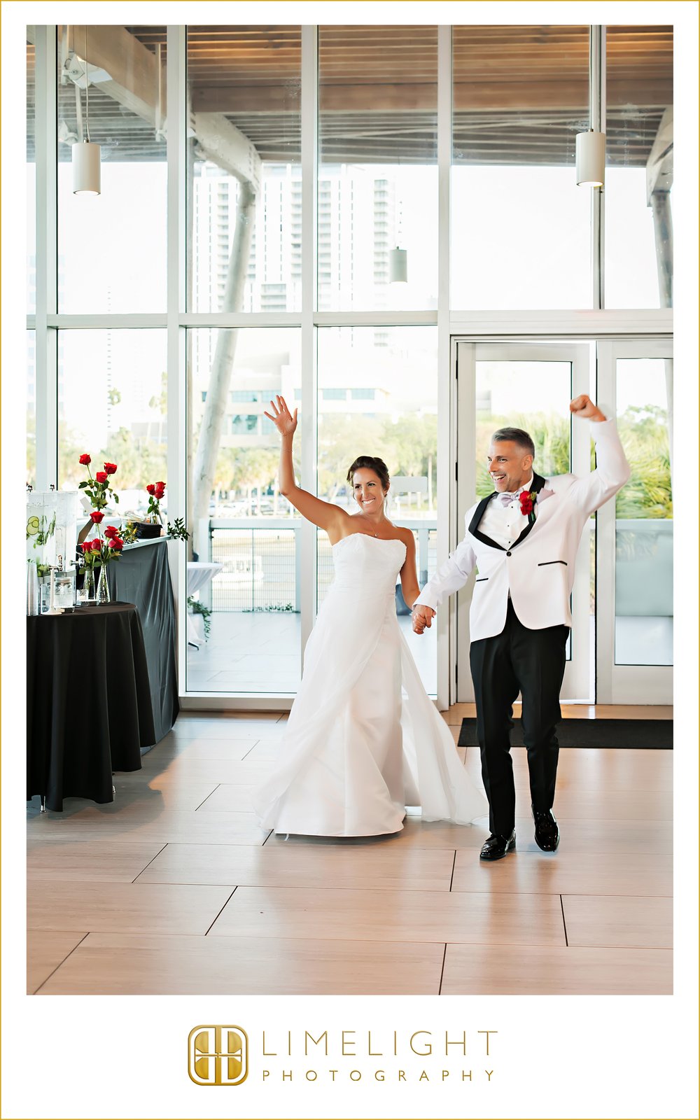 0050-Tampa-River-Center-Wedding.jpg