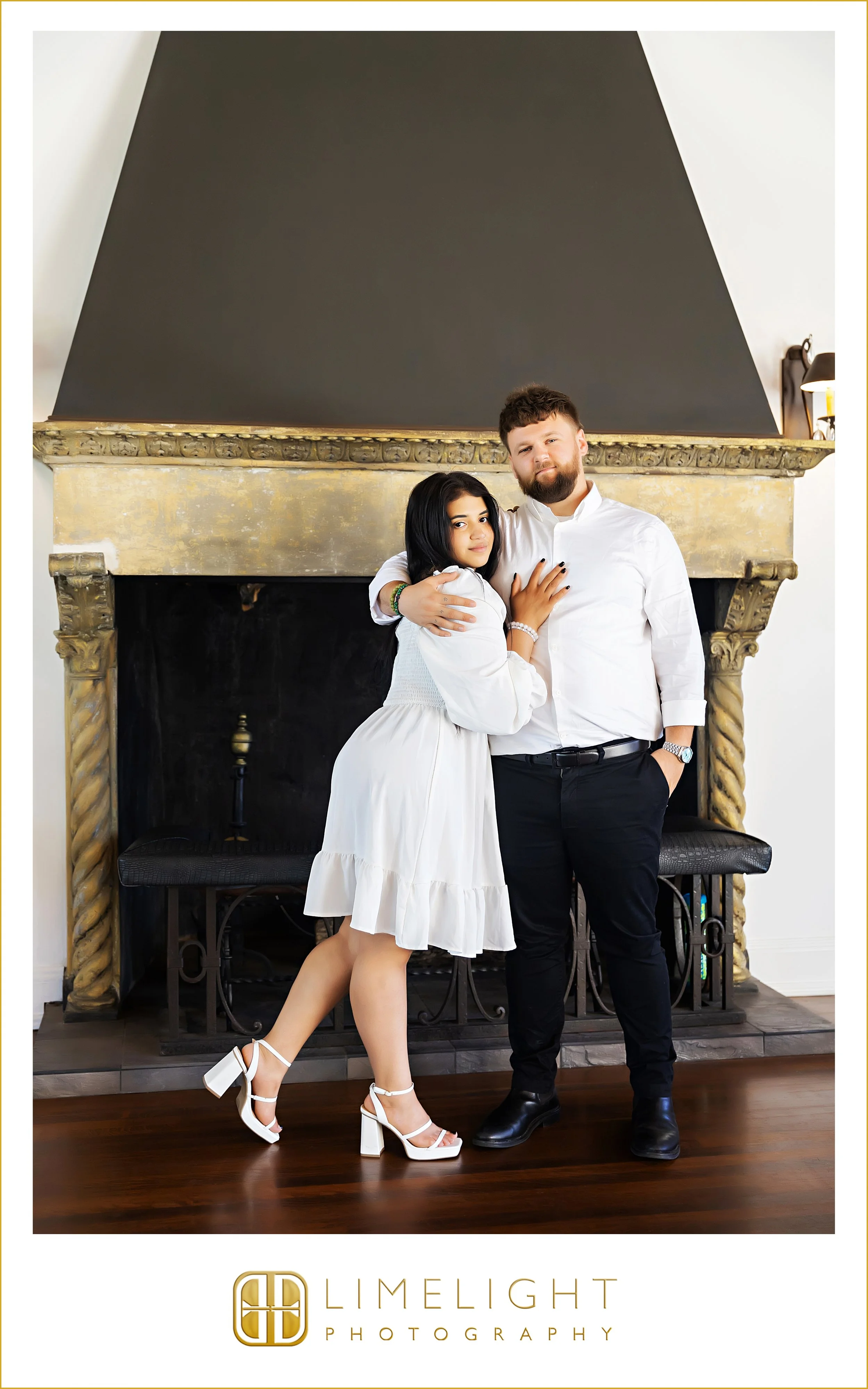 0020-Bella-Cosa-Wedding-Venue-Engagement-Session.jpg