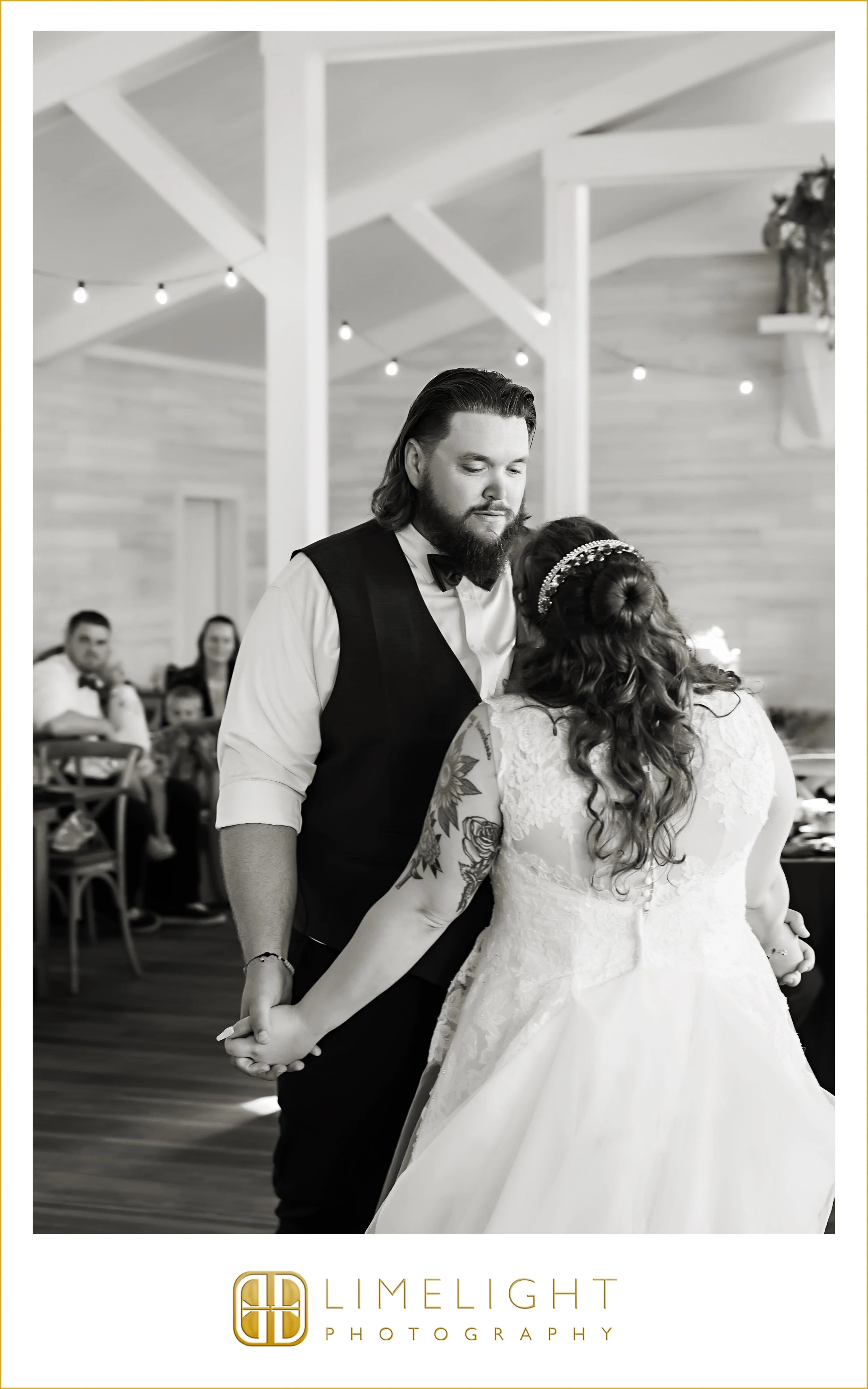 0044-Legacy-Lanes-Weddings-Preferred-Vendor.jpg