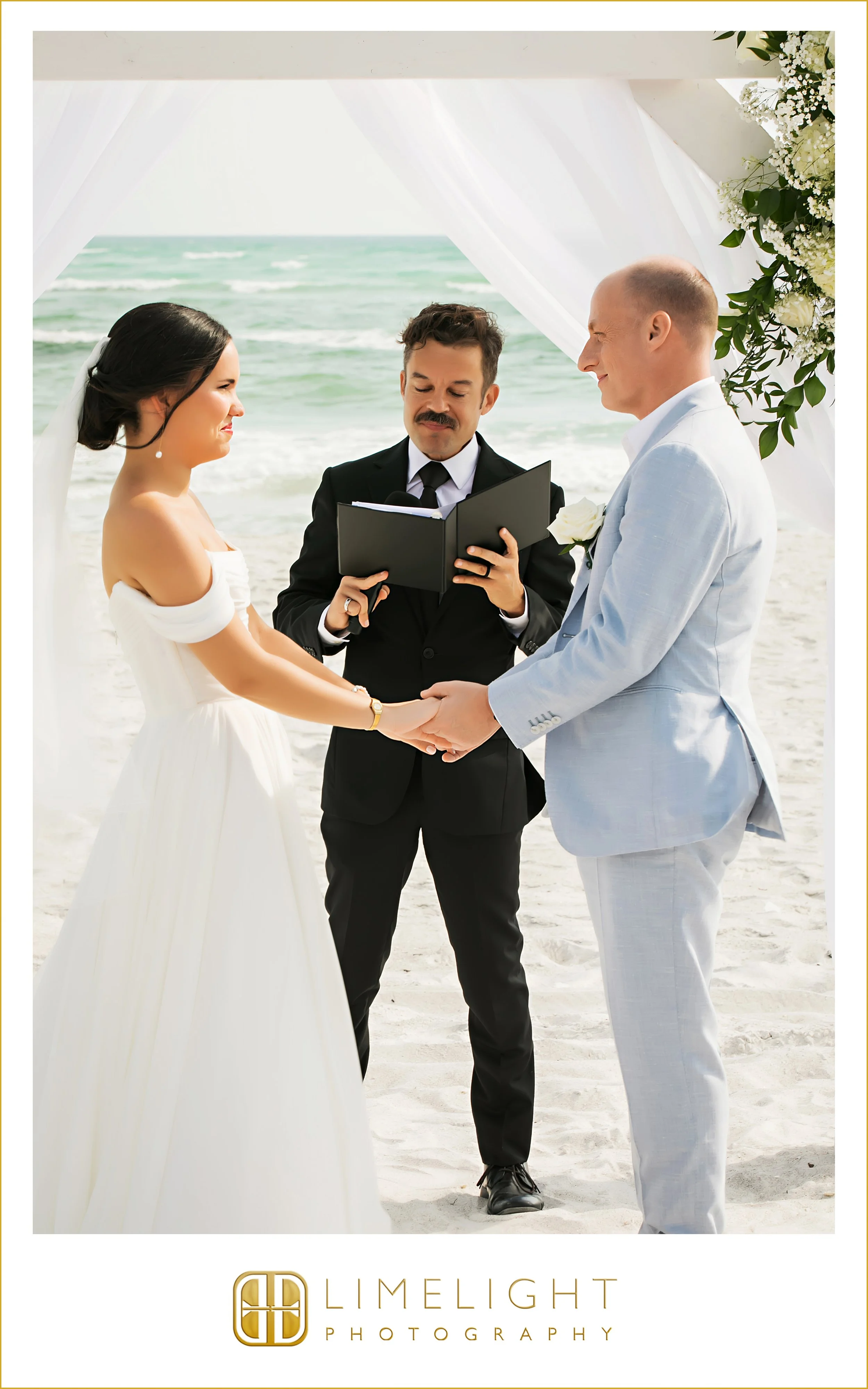 0027-The-Resort-at-Longboat-Key-Club-Wedding-Photographer.jpg