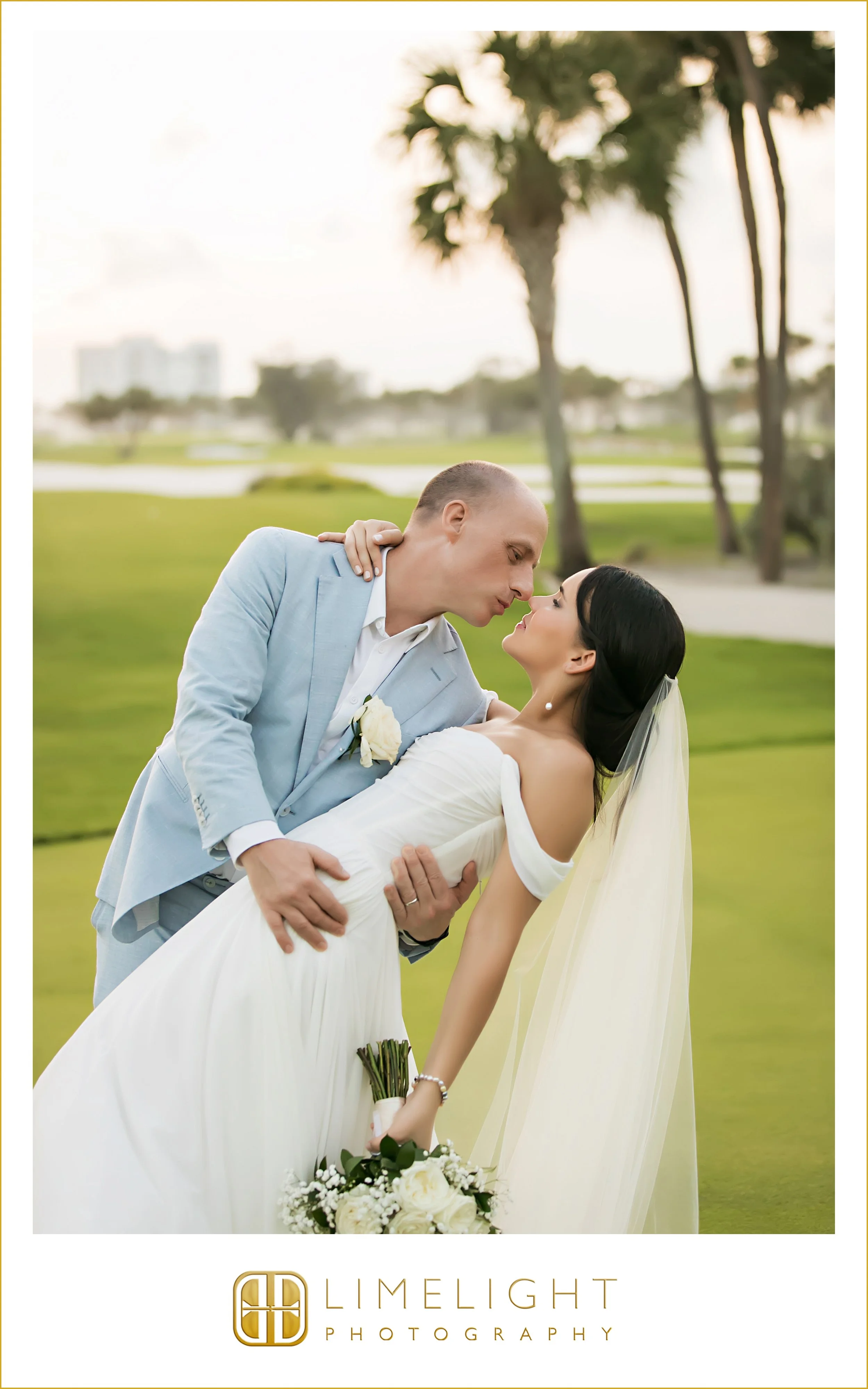 0050-The-Resort-at-Longboat-Key-Club-Wedding-Photographer.jpg