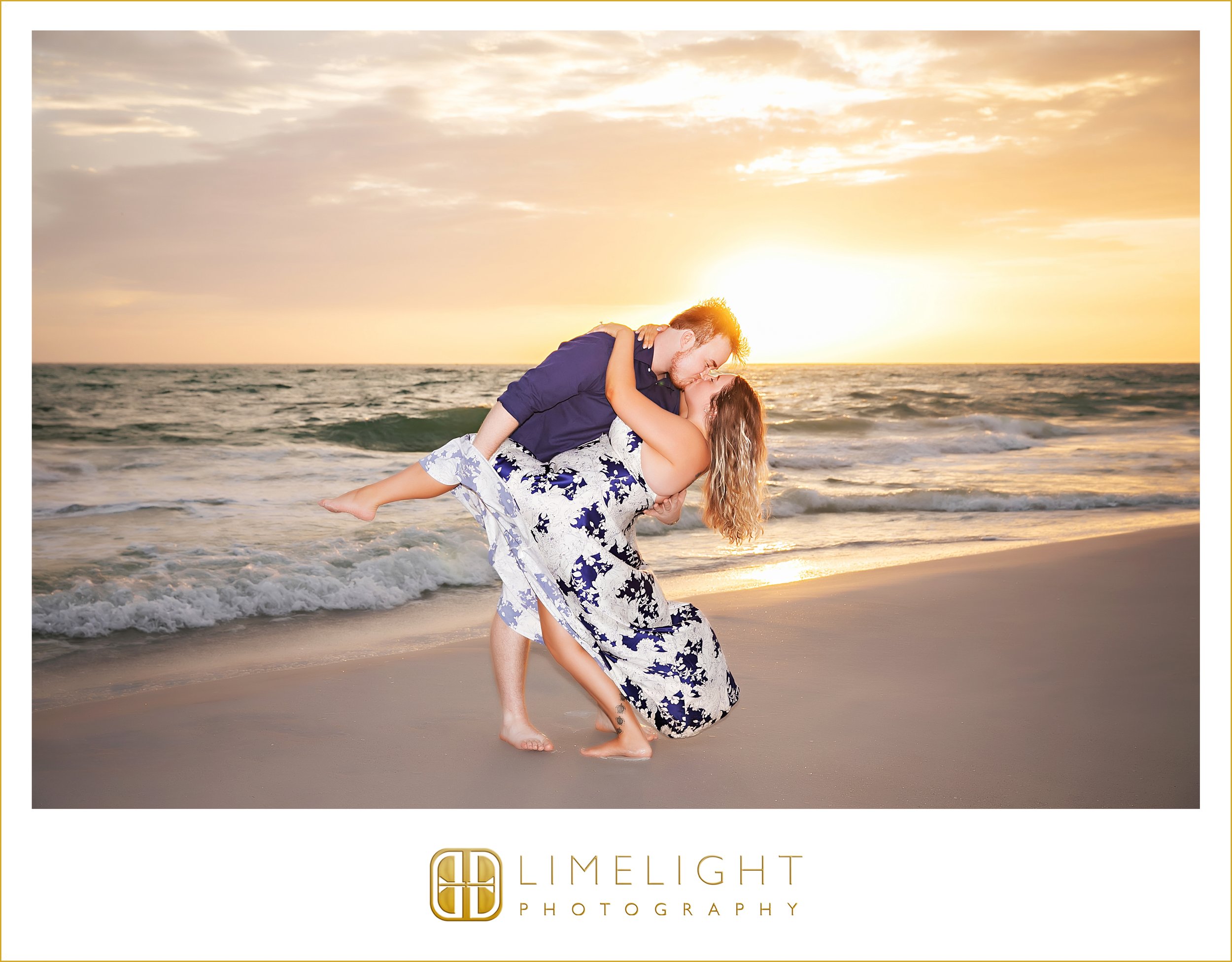 0018-Anna-Maria-Island-Engagement-Session.jpg