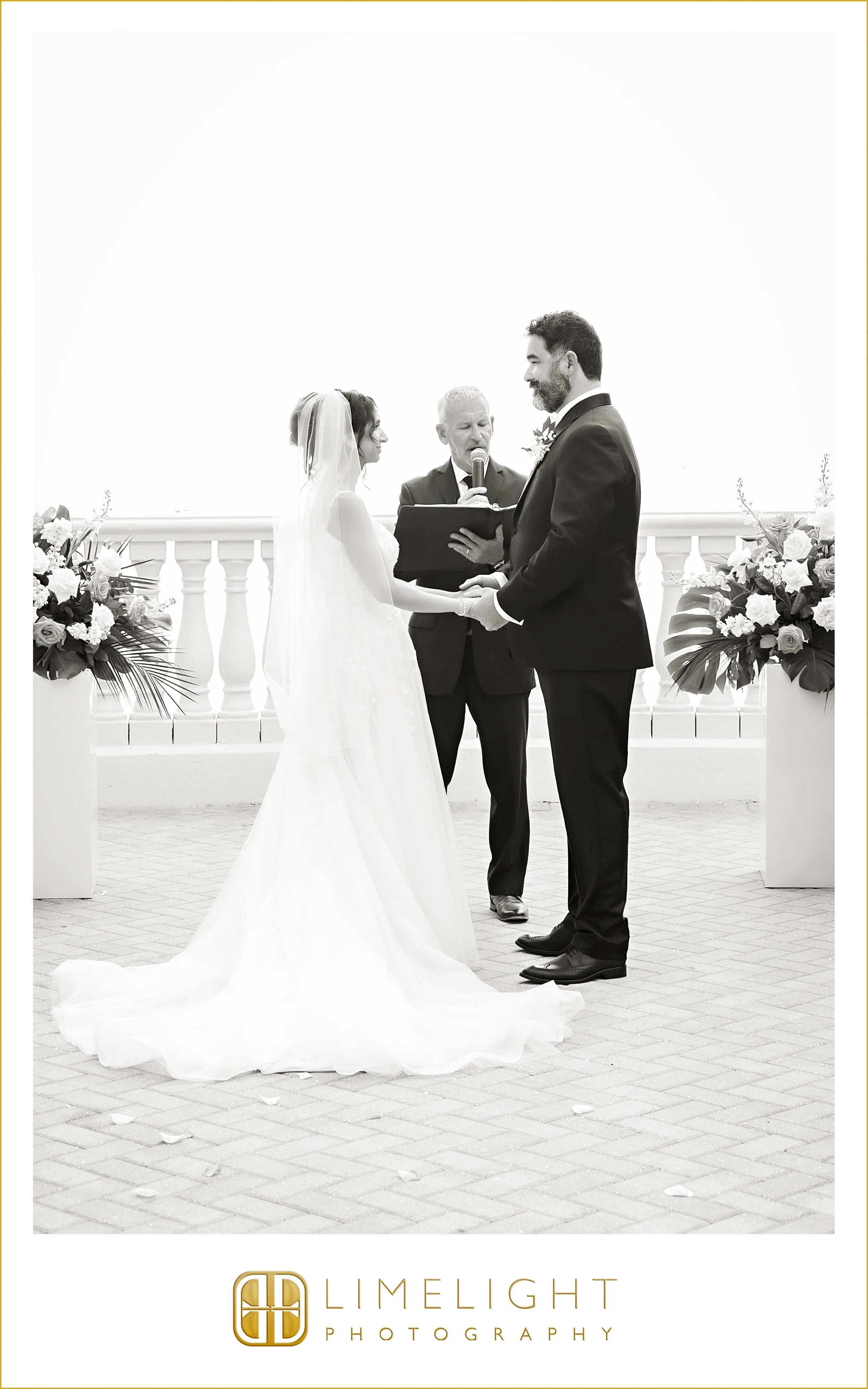 0018-Hyatt Regency-Clearwater-Beach-Resort-Wedding-Photography.jpg