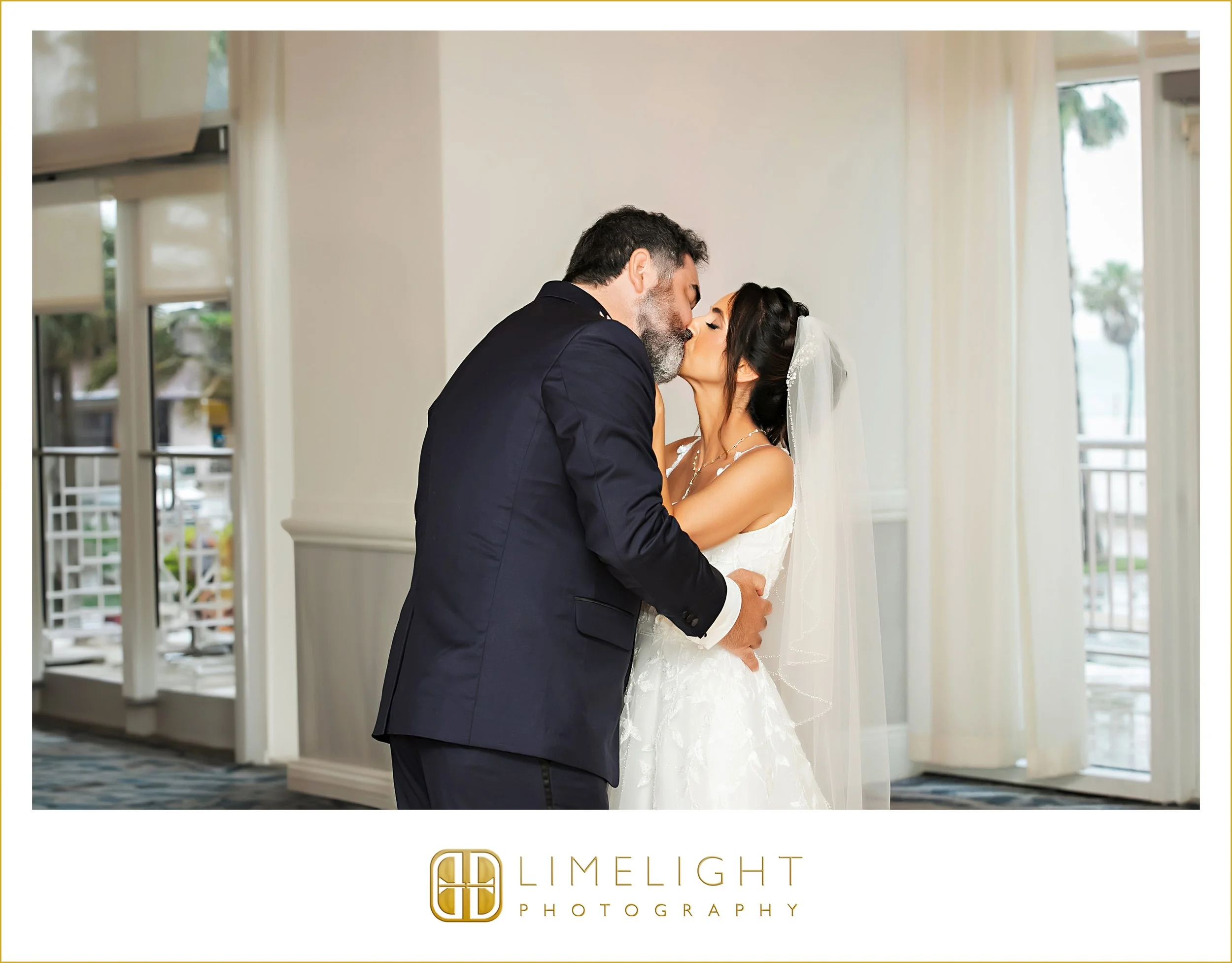 0041-Hyatt Regency-Clearwater-Beach-Resort-Wedding-Photography.jpg