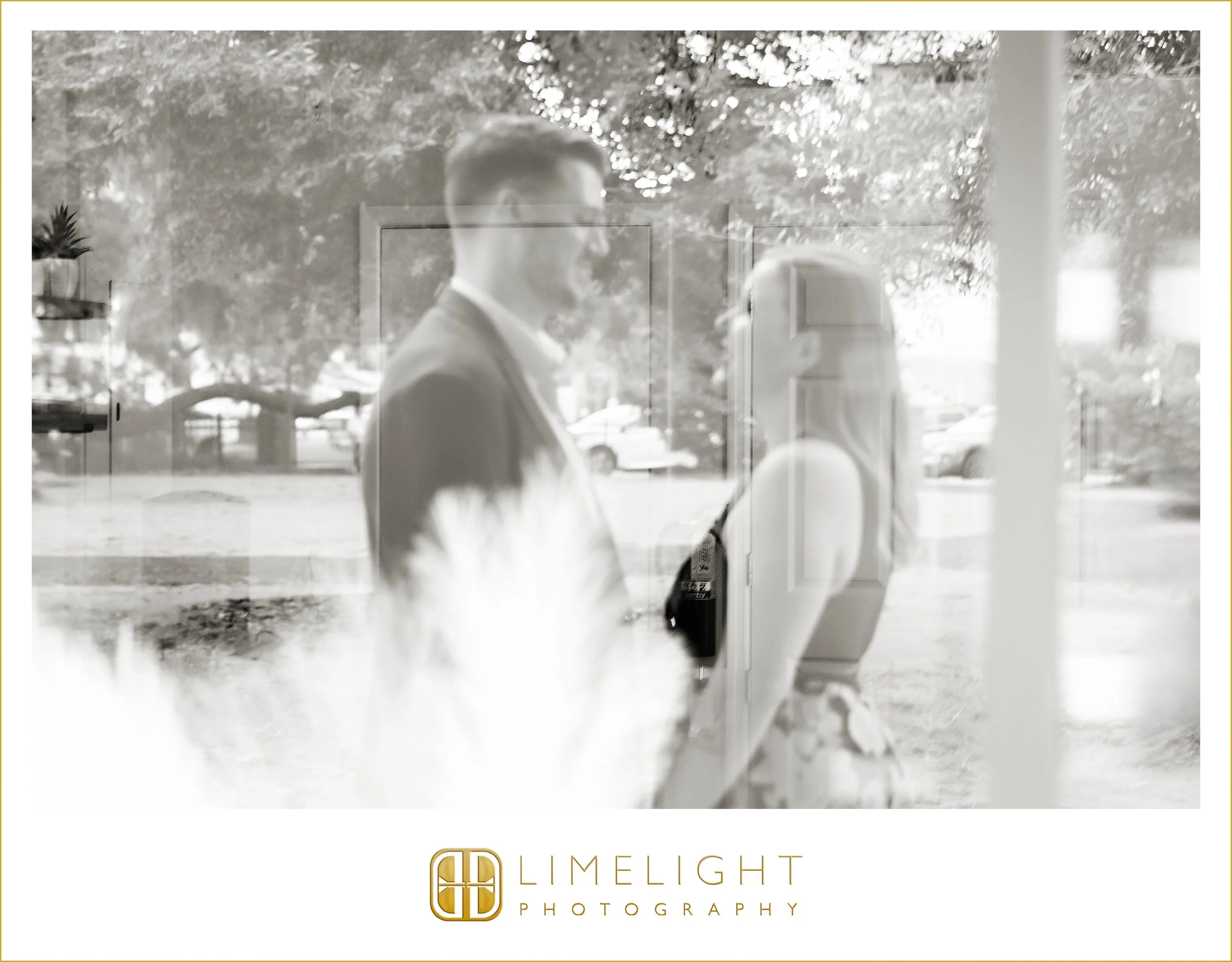 0011-Downtown-Safety-Harbor-Engagment-Session.jpg