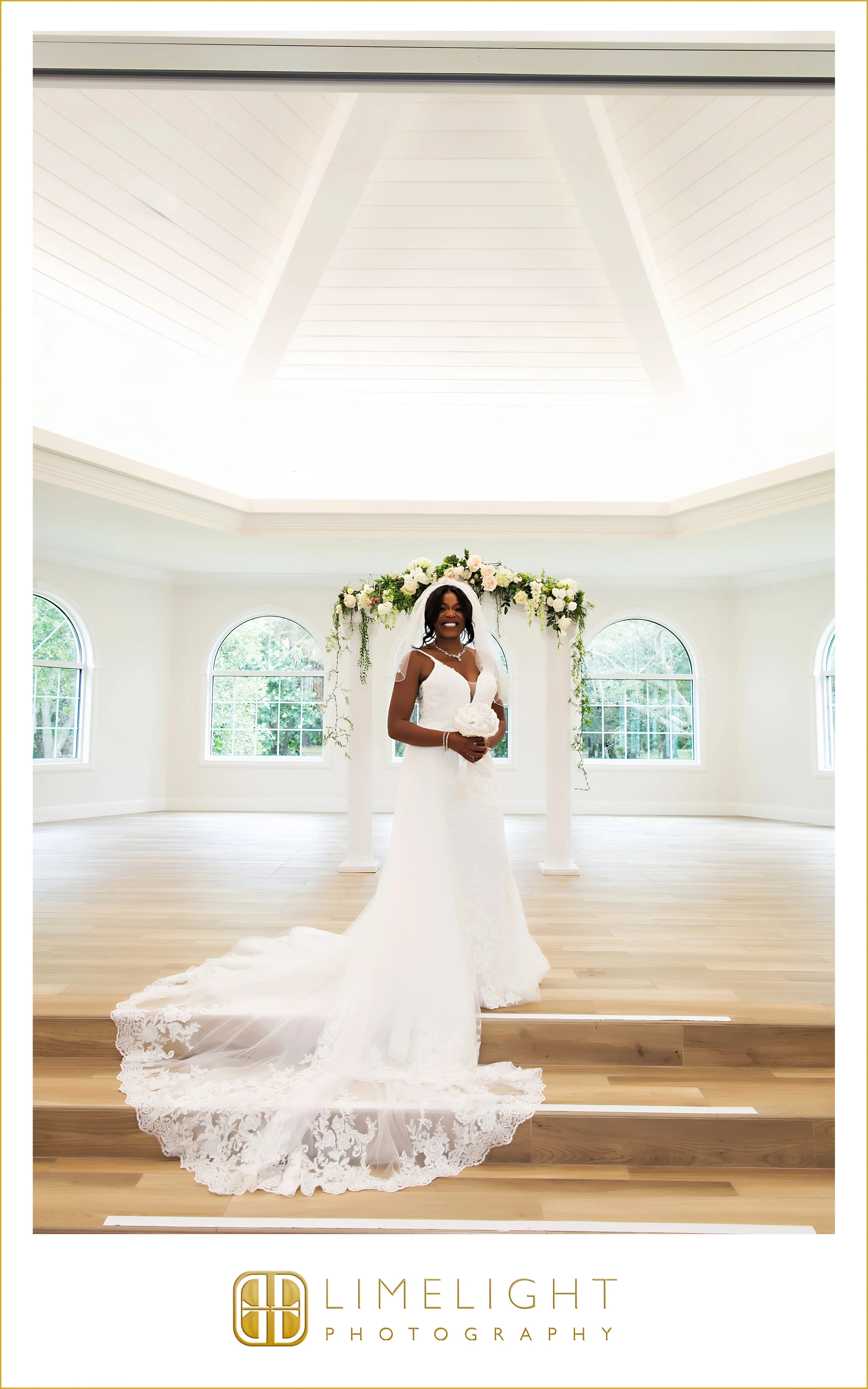 0033-The-CHIC-Venue-Tampa-Wedding.jpg