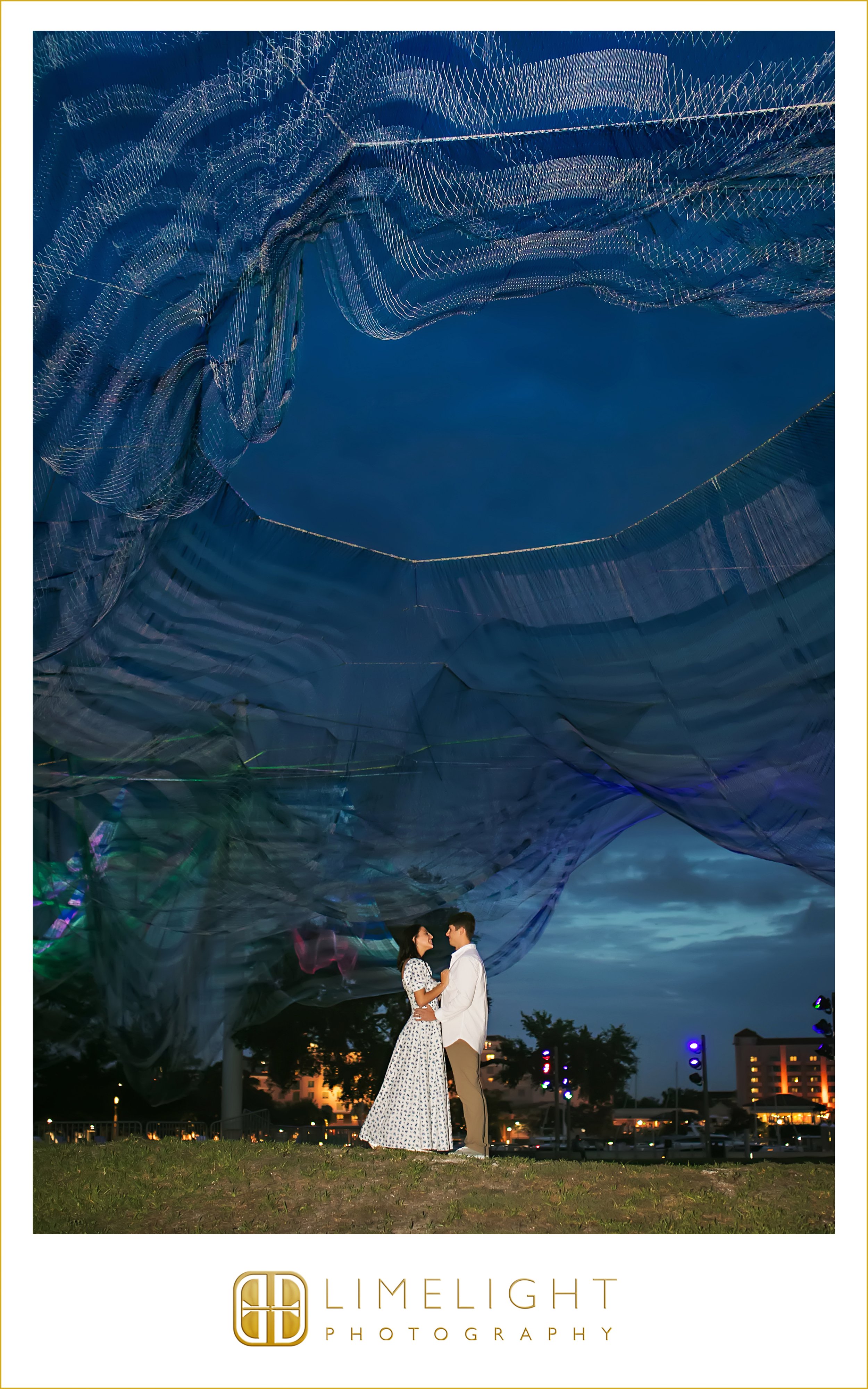 0001-St-Pete-Pier-Sunrise-Engagment-Session-Inspo.jpg