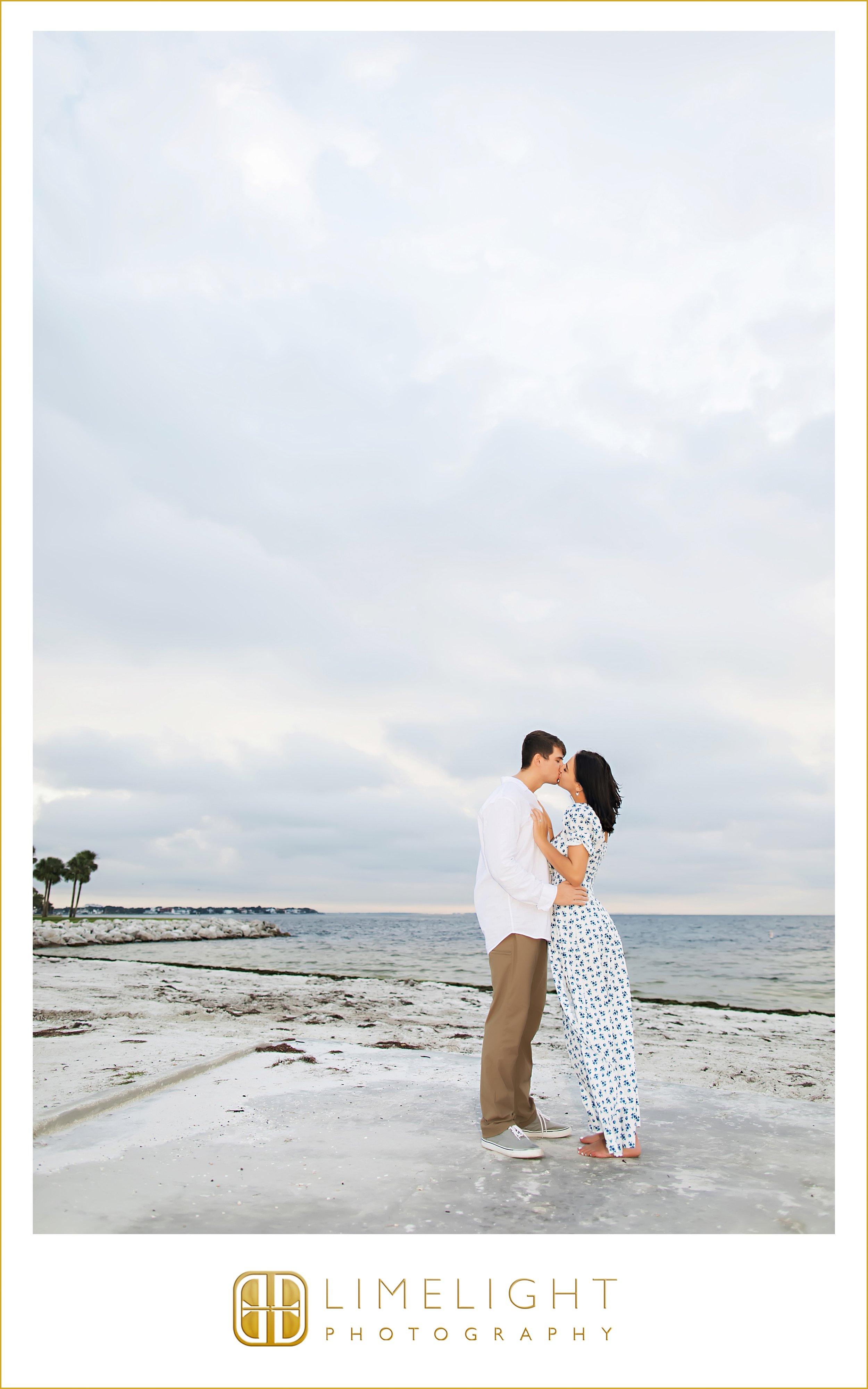 0015-St-Pete-Pier-Sunrise-Engagment-Session-Inspo.jpg