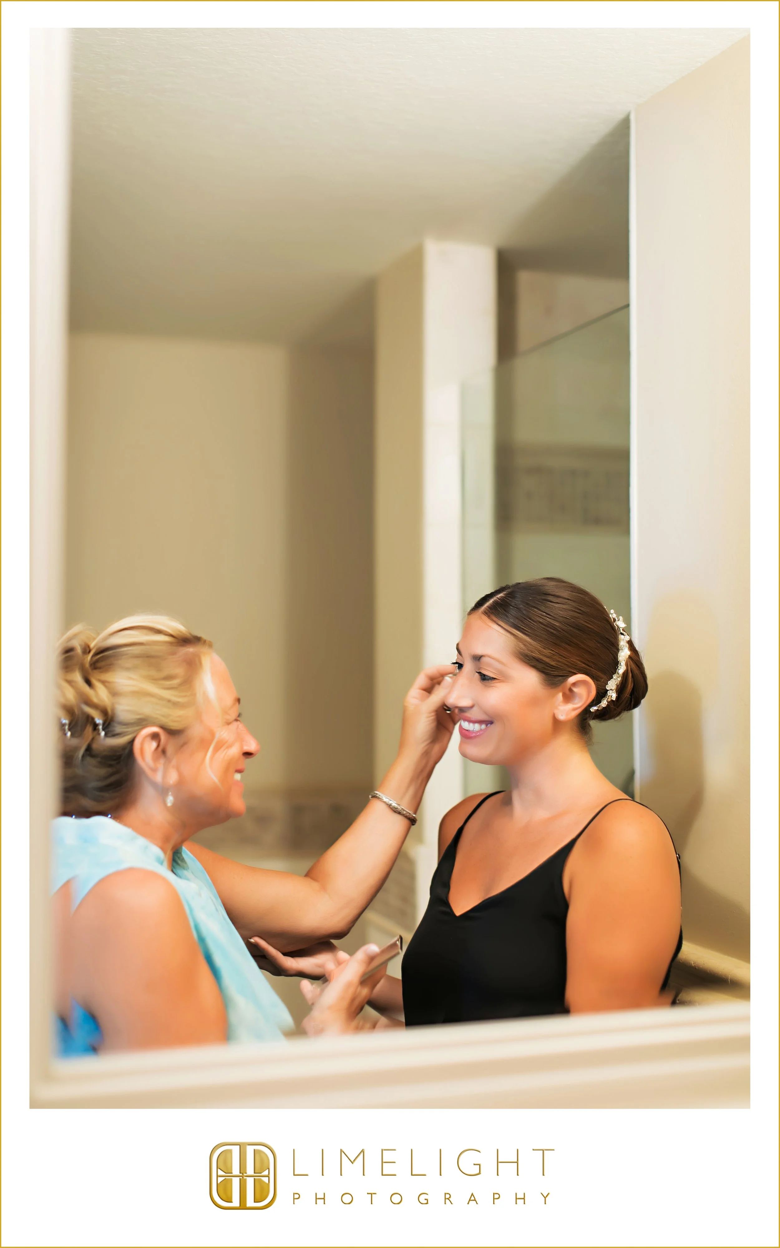 0023-Sandpearl-Resort-Preferred-Wedding-Vendor.jpg