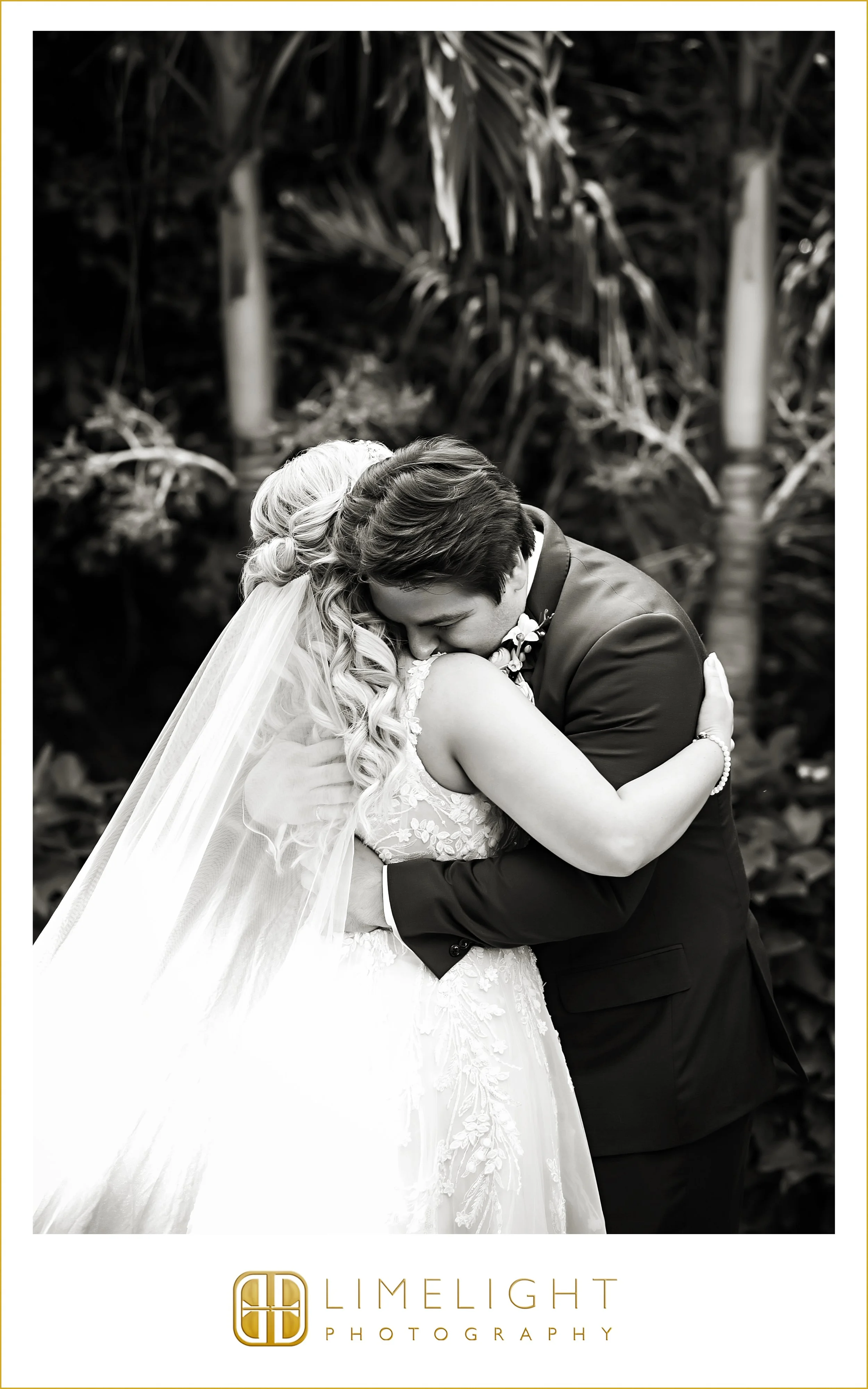 11.19.23ClaireDavis+PiercePattisonTZ-0052.jpg
