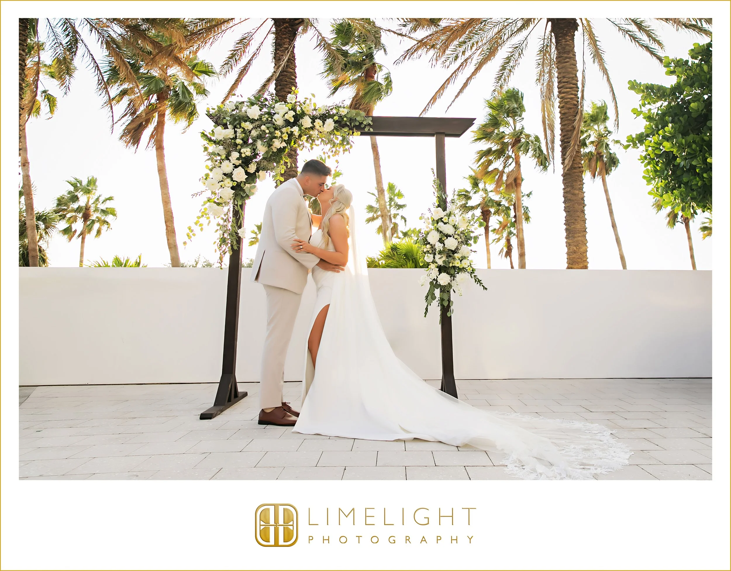 0048-Wyndham-Grand-Clearwater-Wedding-Inspo.jpg