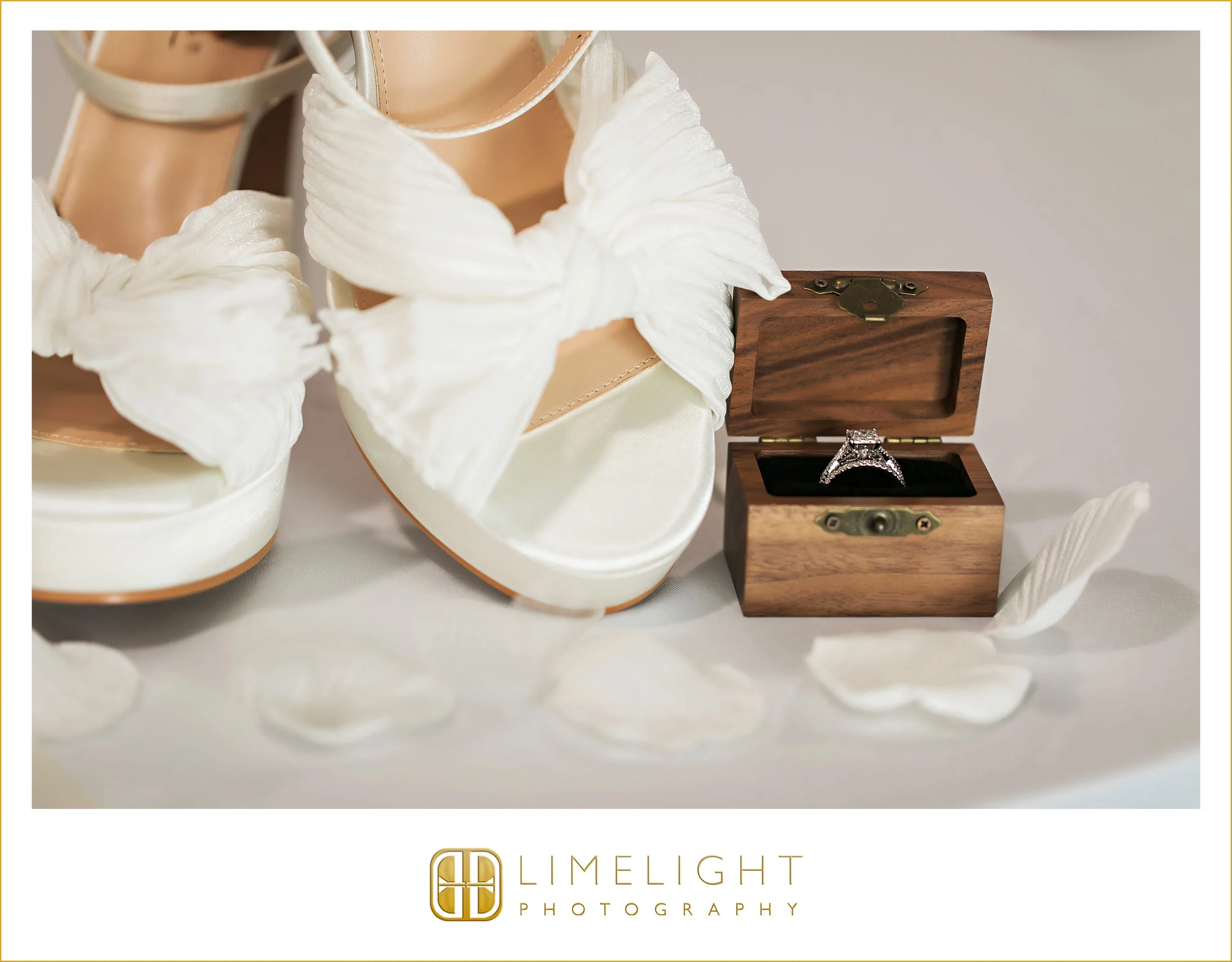 0001-Lakeside-Community-Wedding-Inspo.jpg