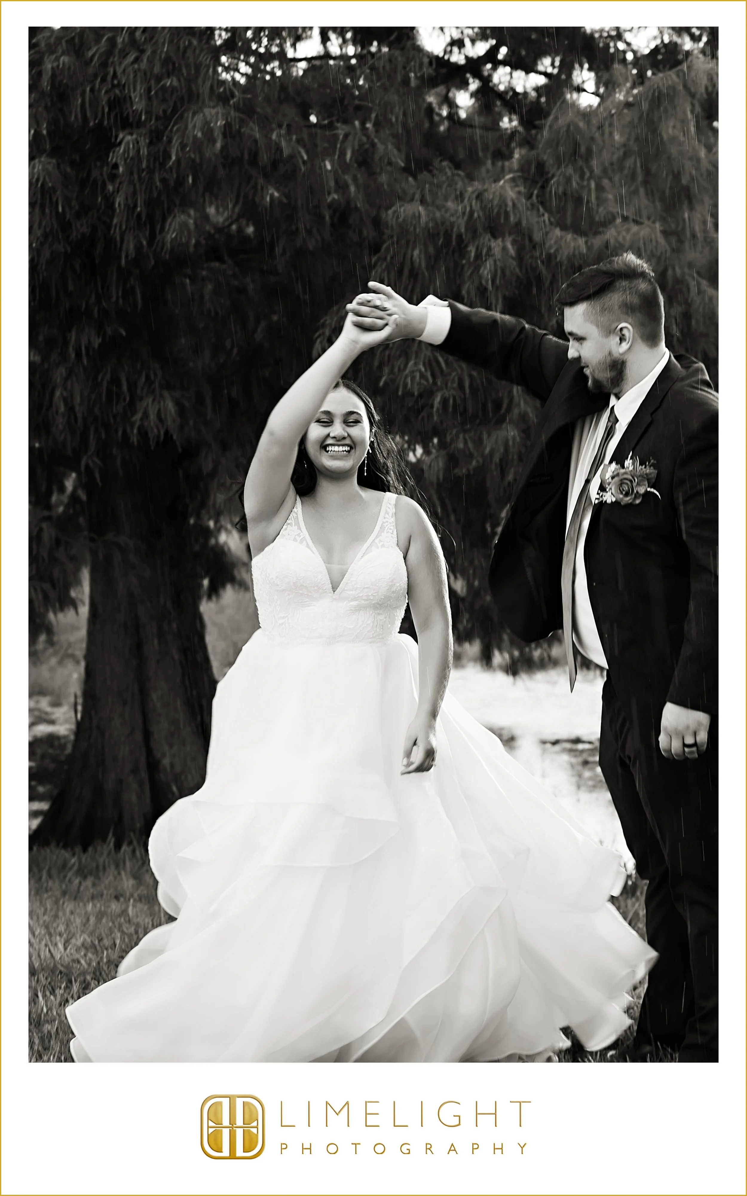 0040-Lakeside-Community-Wedding-Inspo.jpg