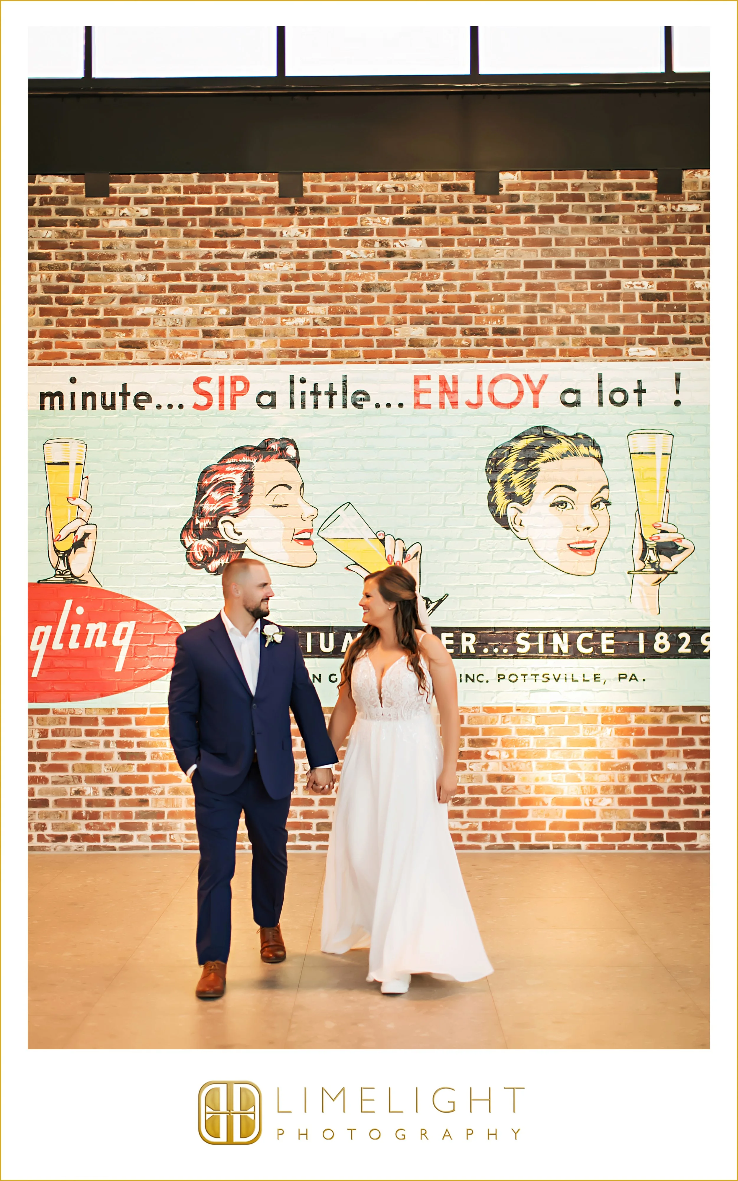 0035-Yuengling-Draft-Haus-&-Kitchen-Wedding-Inspo.jpg