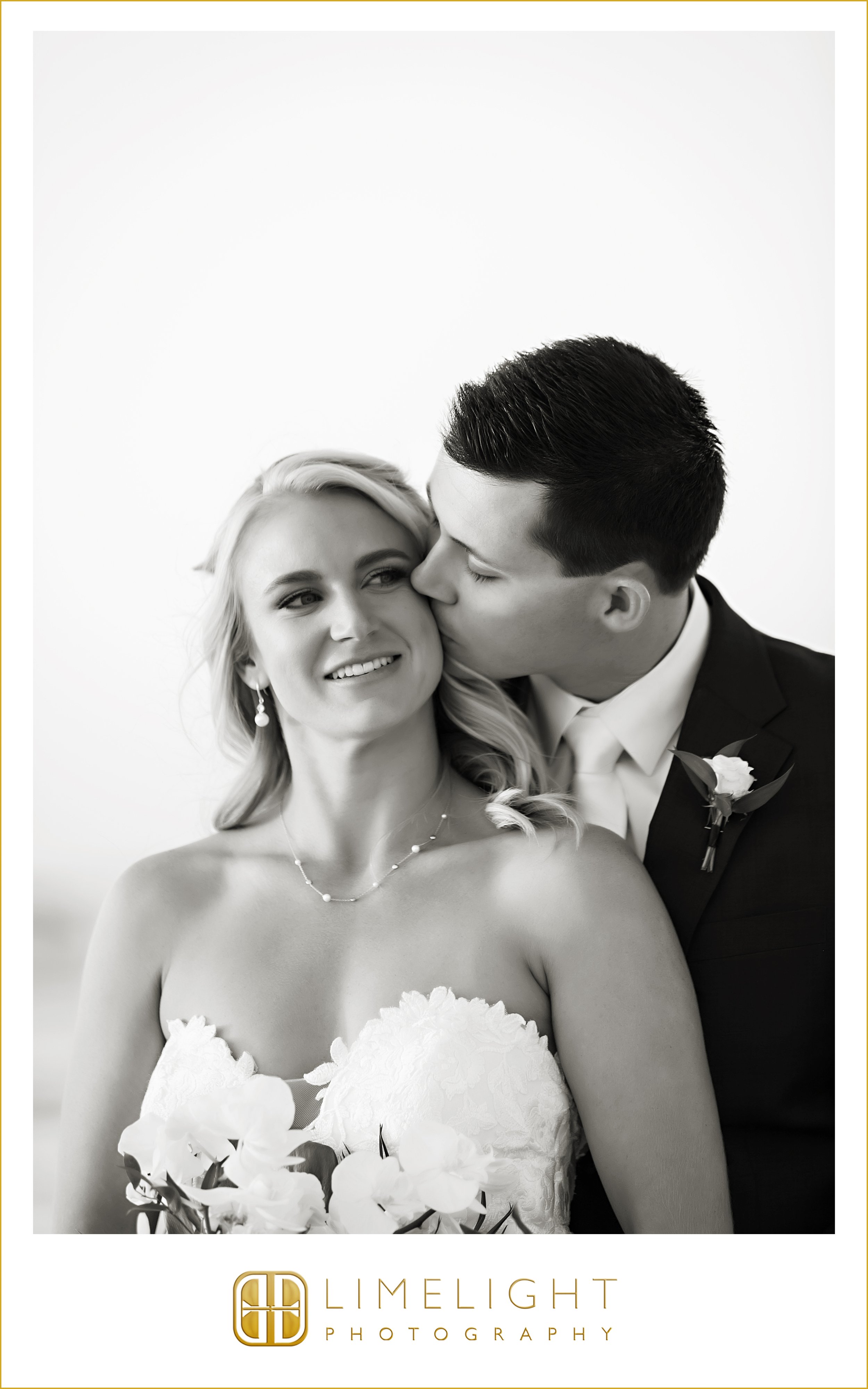 0029-Hyatt-Regency-Clearwater-Beach-Resort-and-Spa-Classic-Wedding.jpg
