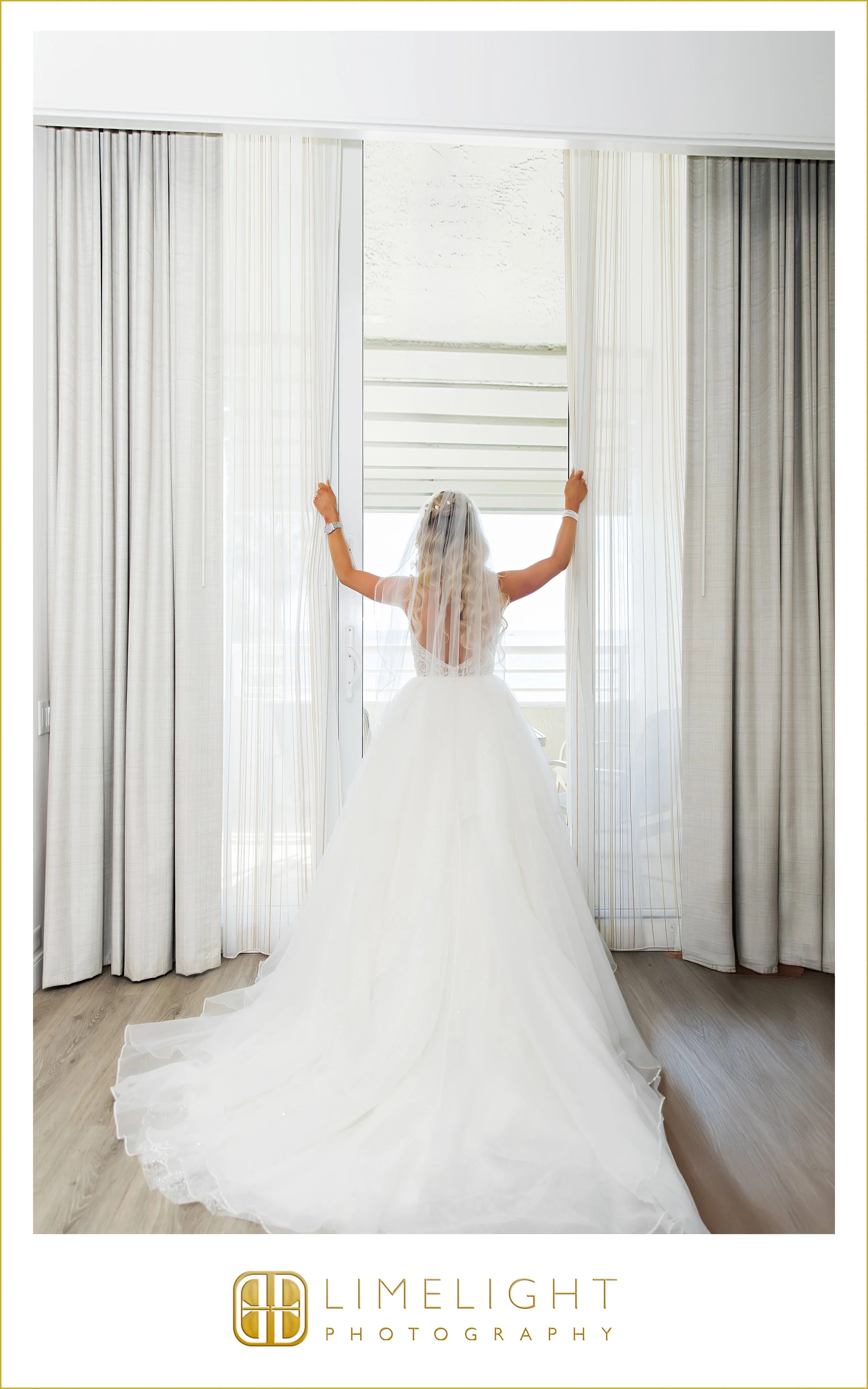 0023-Longboat-Key-Resort-Wedding-Day.jpg