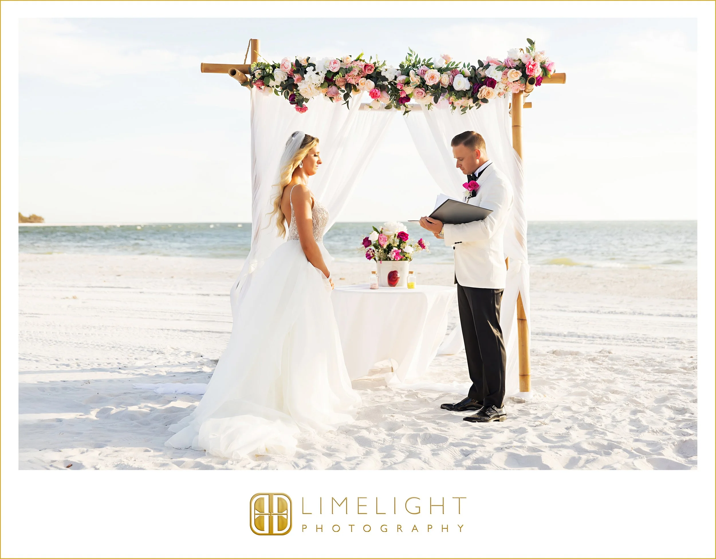 0030-Longboat-Key-Resort-Wedding-Day.jpg