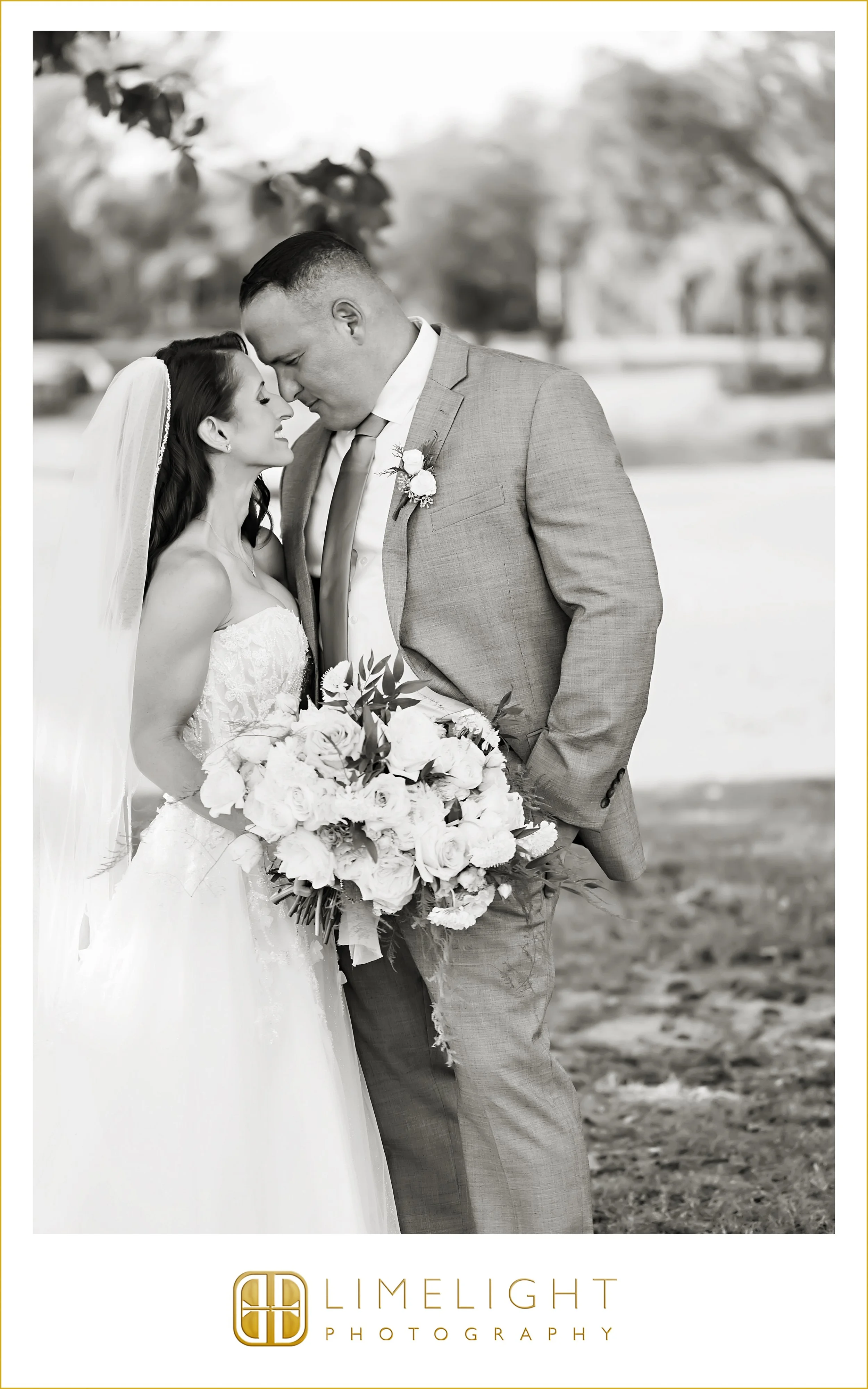 0023-Tampa-Pamls-Country-Club-Classic-Wedding.jpg