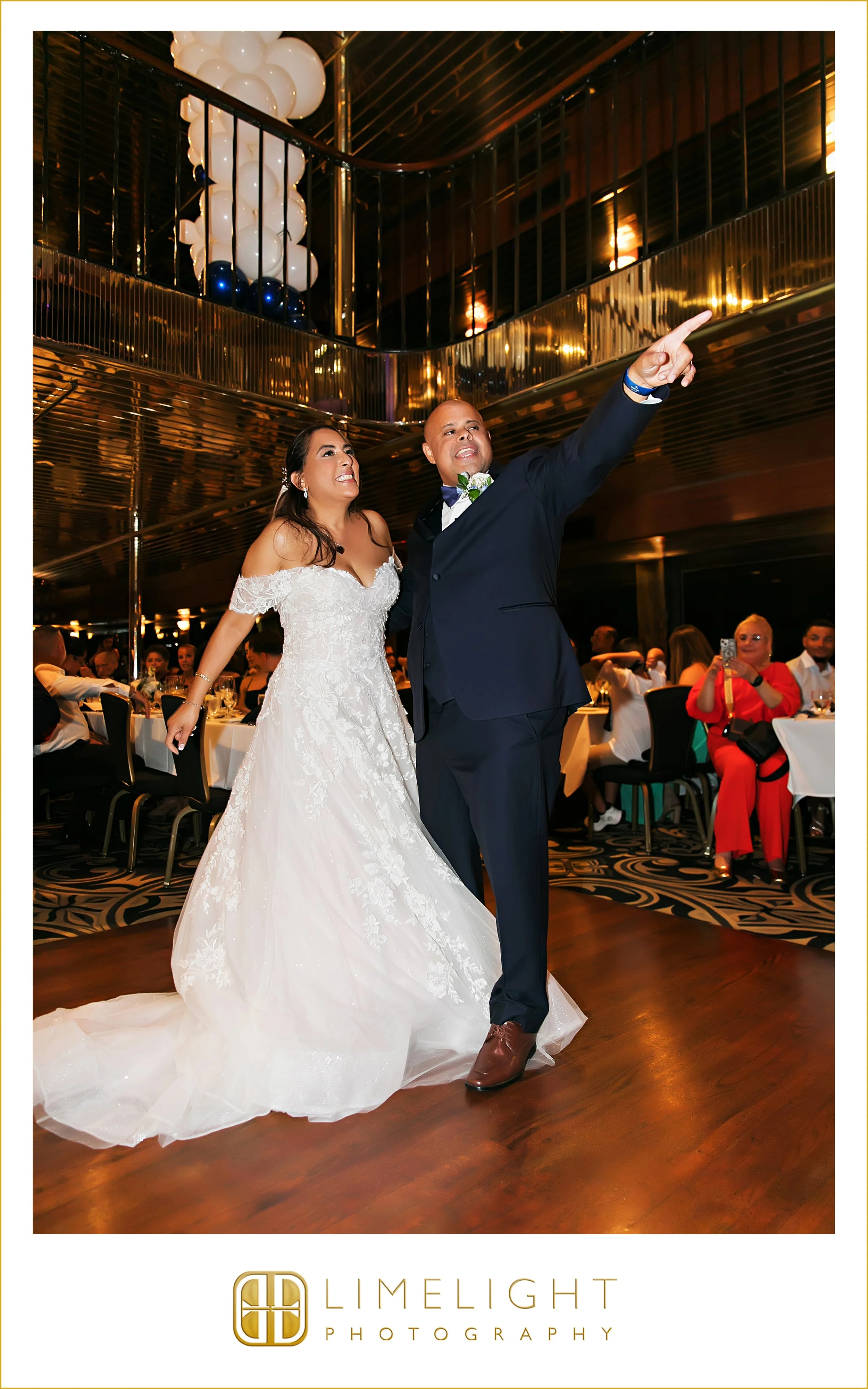 0032-StarLite-Yacht-Wedding-Inspo.jpg