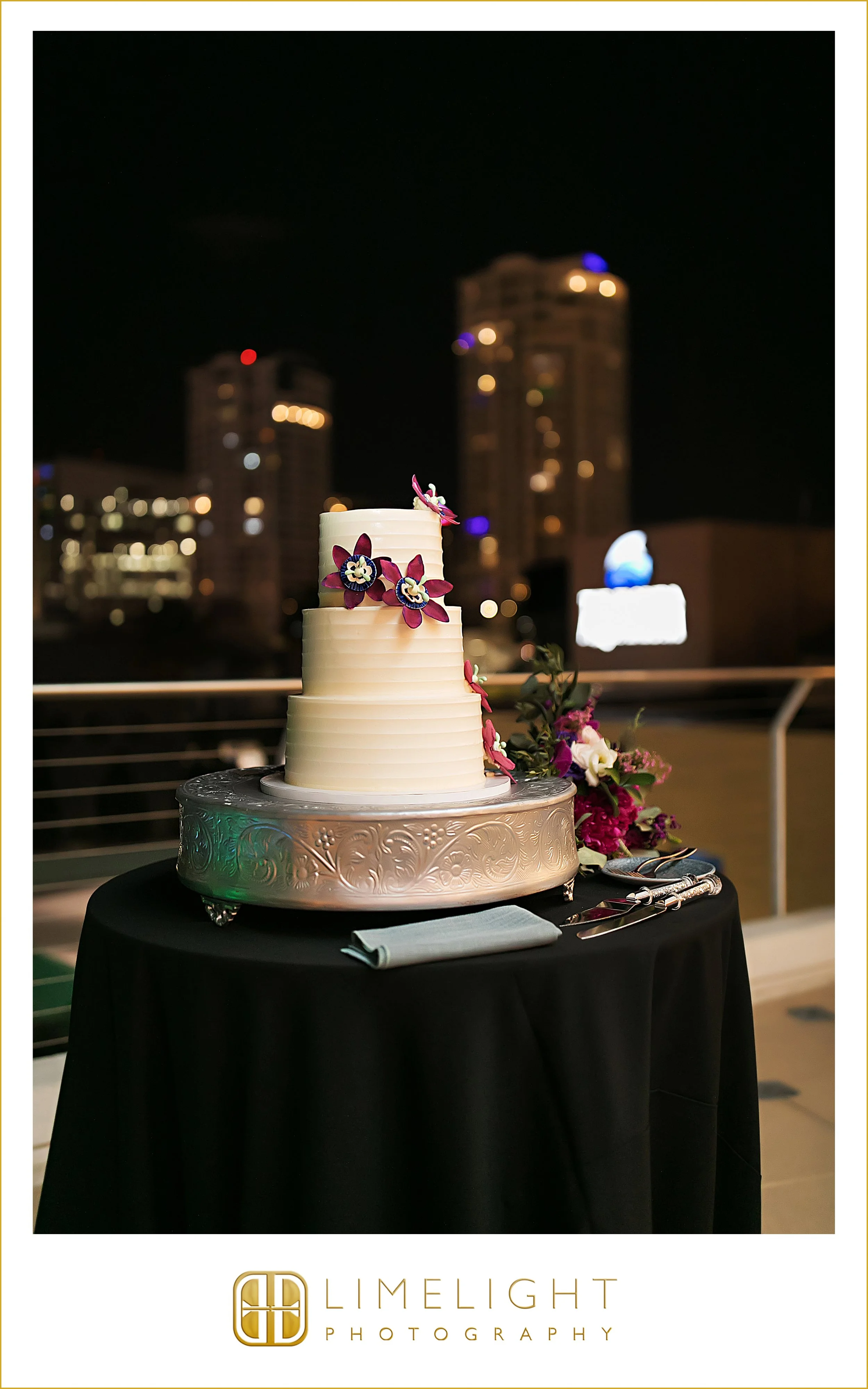 0055-The-Florida-Aquarium-Wedding-Day.jpg