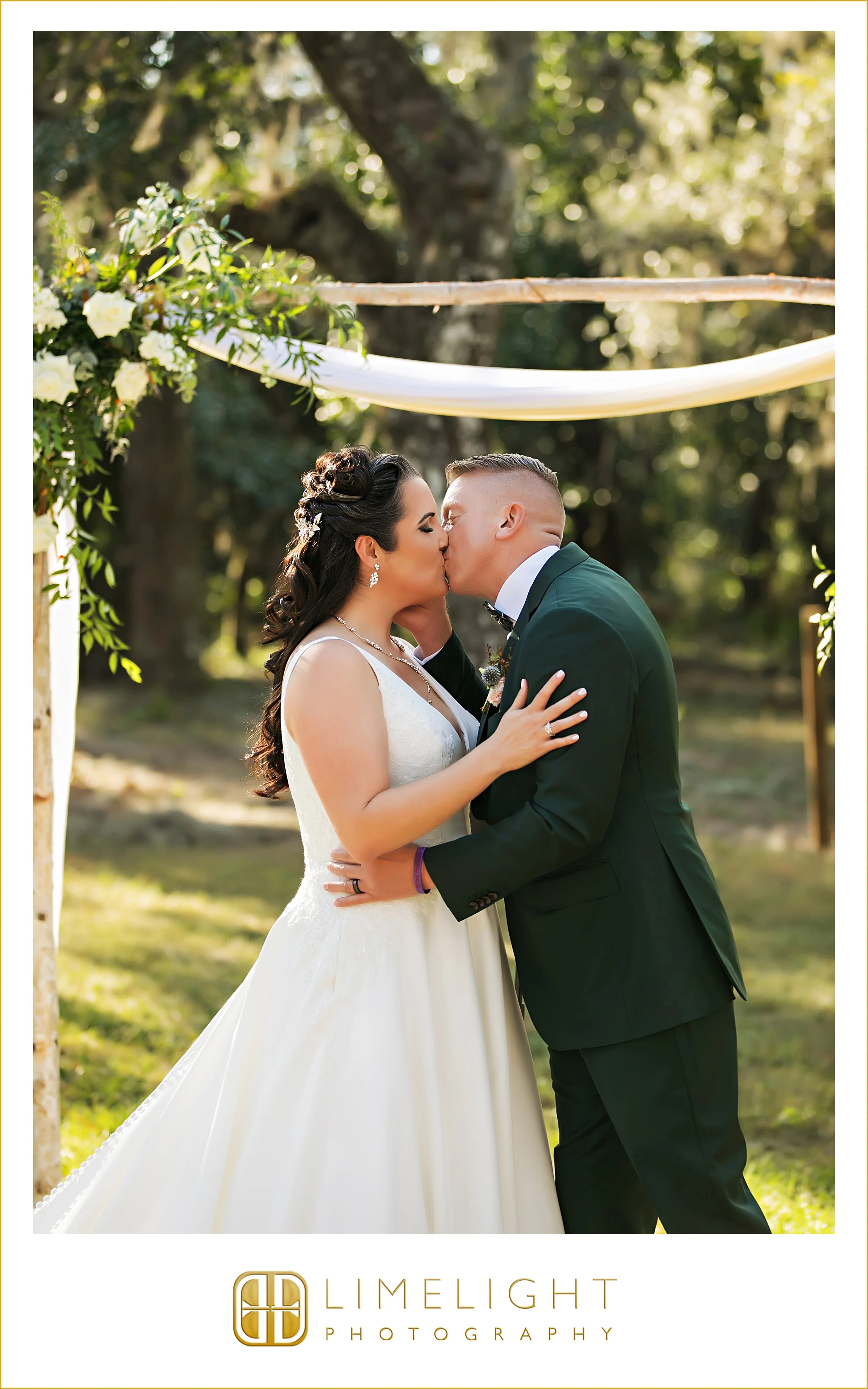 0039-Lithia-Acres-Wedding-Day.jpg
