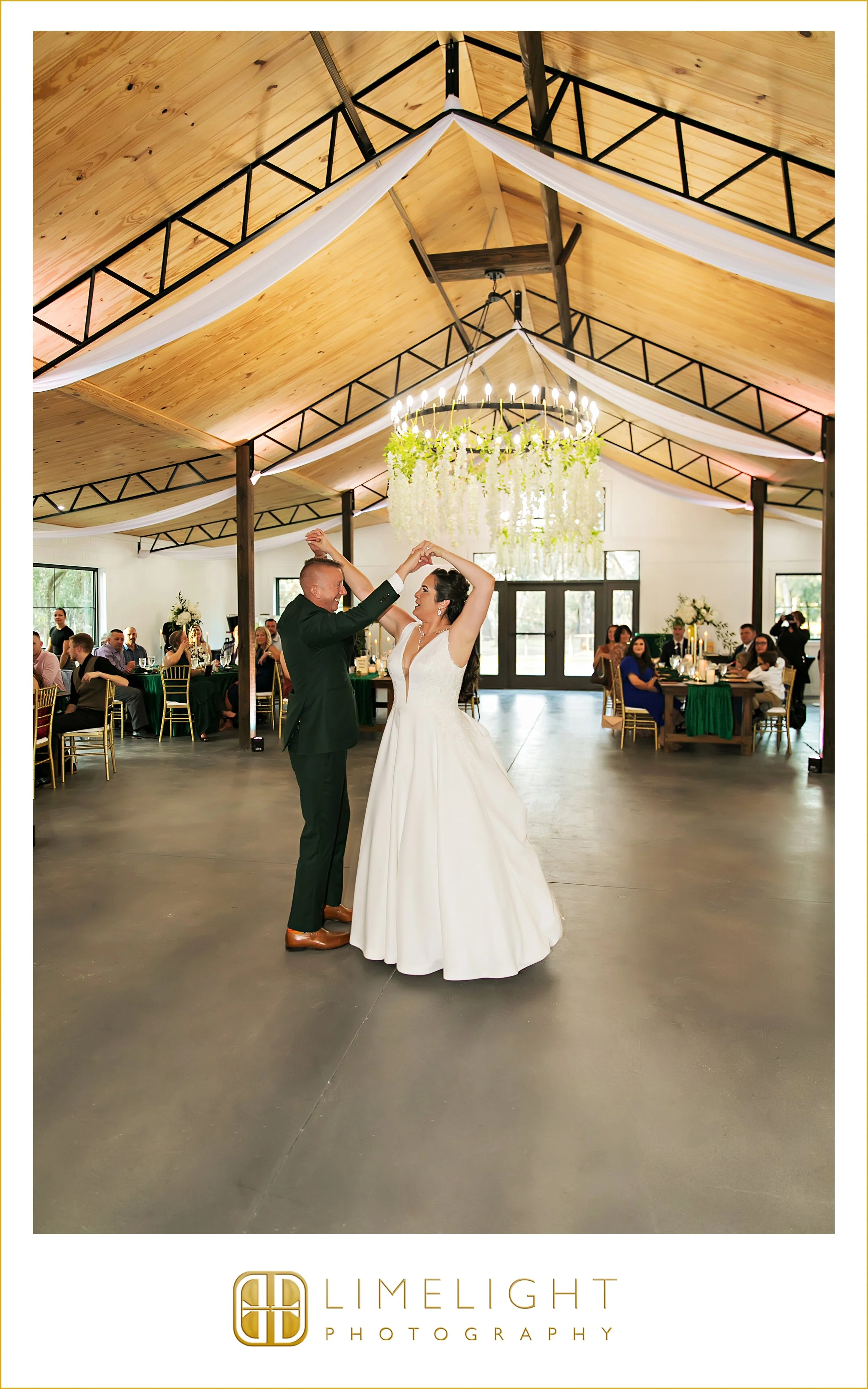 0044-Lithia-Acres-Wedding-Day.jpg
