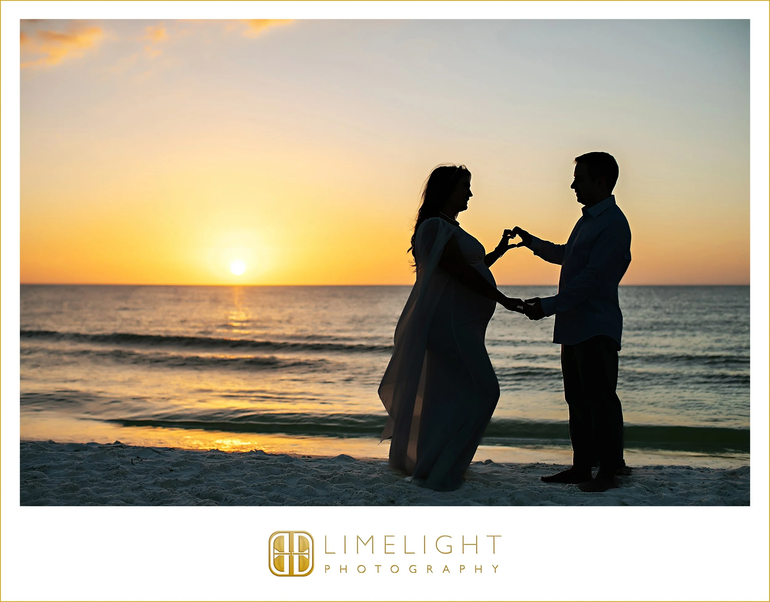 0017-Pass-a-Grille-Beach-Maternity-Session.jpg