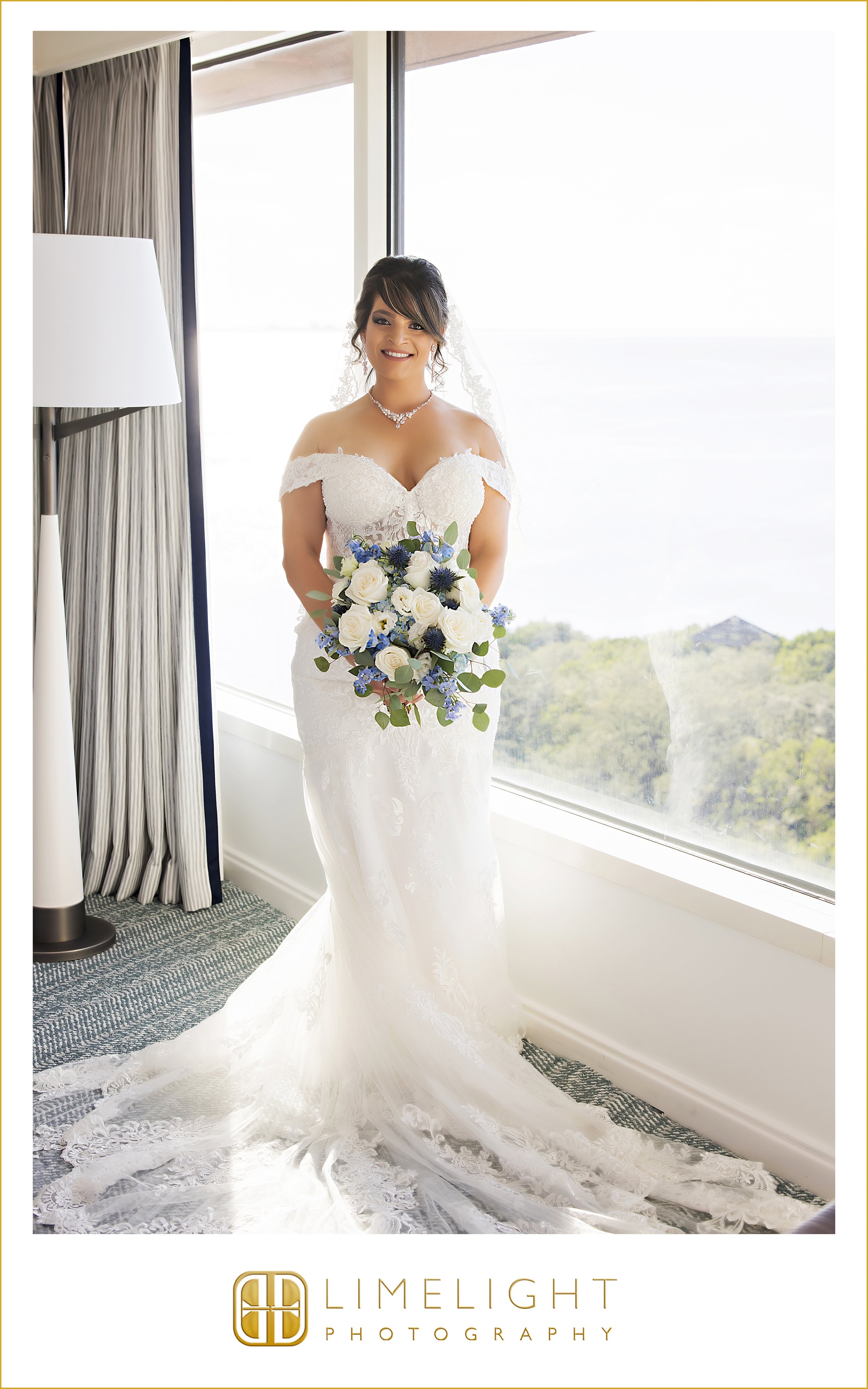0022-Grand-Hyatt-Tampa-Bay-Classic-Wedding-Inspo.jpg